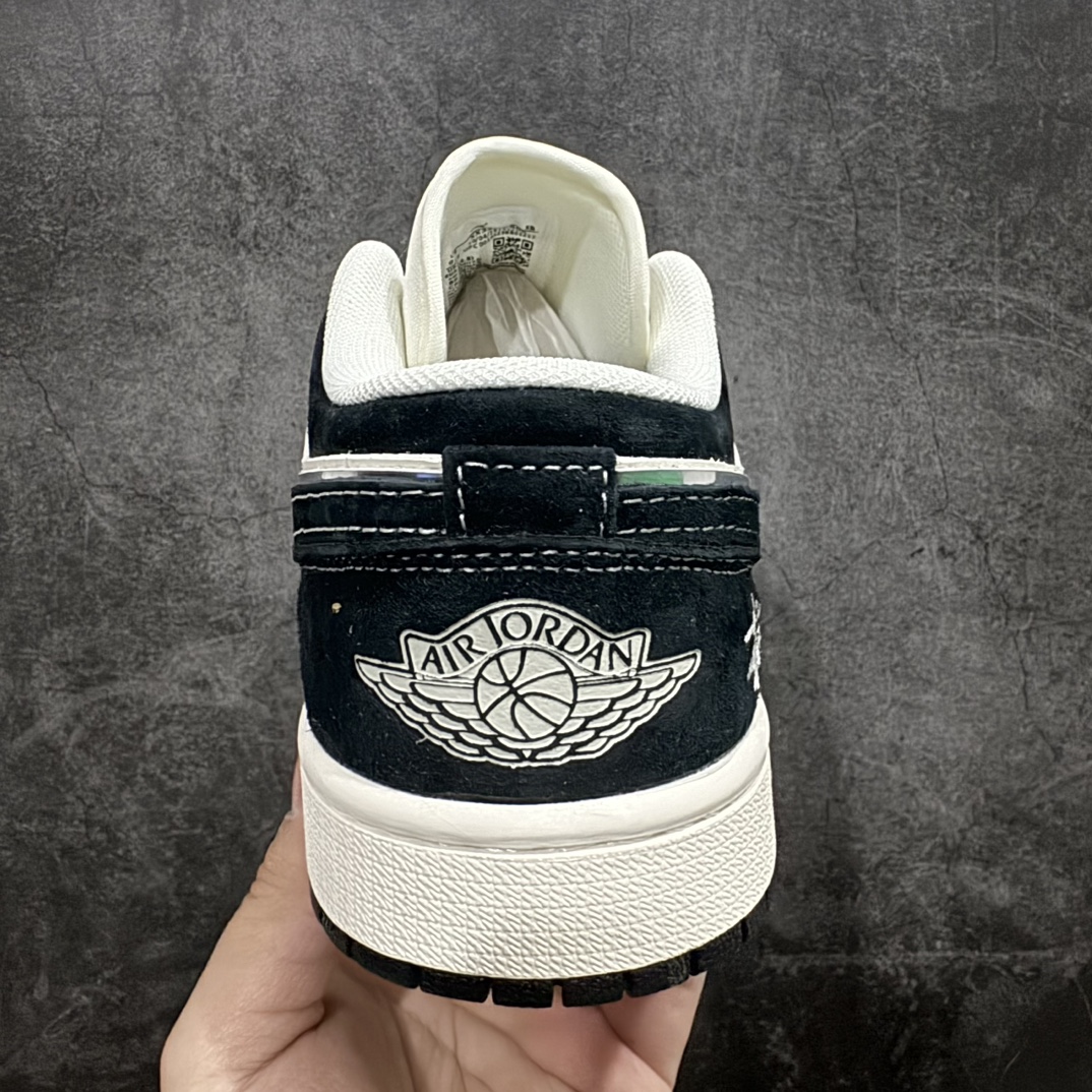 图片[4]-【定制版】Air Jordan 1 Low AJ1 乔1 斯图西联名-蓝白黑底 高端定制 低帮复古篮球鞋 XX3318-505rn定制鞋盒 大厂纯原品质出货 超高清洁度 皮料切割干净无任何毛边 细节完美 r 尺码：36 36.5 37.5 38 38.5 39 40 40.5 41 42 42.5 43 44 44.5 45  编码：HXS320340-莆田鞋批发中心