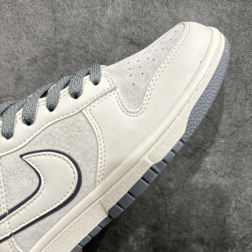 图片[6]-【定制版】NIKE DUNK SB LOW 定制配色nDunk SB顾名思义，具有经典的Dunk血缘，又注入了更多的时尚元素。相较于普通的Dunk滑板鞋，改良版的Dunk SB加厚了鞋舌的填充，使舒适性大大提升，同时也更方便穿脱；中底部分则加入了脚感柔软舒适Zoom Air气垫，有效吸收滑板等极限运动在落地时带来的冲击力，为街头运动者们提供更好的保护  货号：XX2025-326 尺码：36 36.5 37.5 38 38.5 39 40 40.5 41 42 42.5 43 44 45 编码：FS230250-莆田鞋批发中心