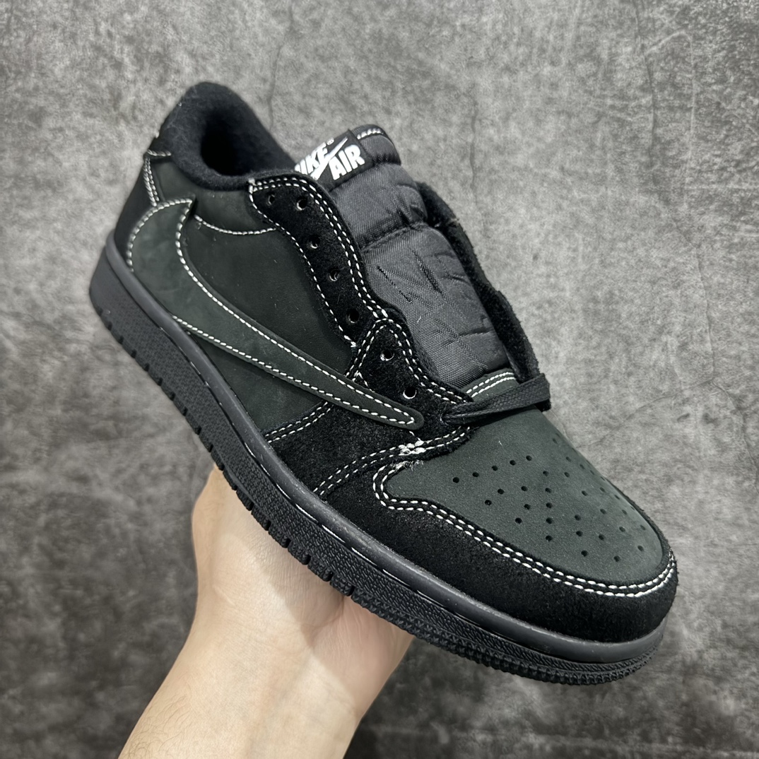 图片[3]-【巅峰福利版】Travis Scott x Air Jordan AJ1 Low OG SP TS联名倒钩低帮 n原楦原纸板开发 后跟弧度收口自然不对折 原厂电绣 鬼脸飞翼针数密度一致 追求零偏差 市场巅峰之作 原档纸板数据 精准Swoosh Logo内腰字体高度对位 原厂拉帮工艺 起针回针位置针距密度一致 正确鞋垫四分之三背胶 原厂皮料 麂皮绒感效果一致 进口玻璃冲刀皮料裁剪零毛边 全鞋电脑针车工艺 极致一眼正品既视感 最高QC检验标准控制溢胶整体清洁度  鞋盒、防尘纸 鞋带 均采购来自原厂 尺码对应库存‼️ 编码：LJ210230-莆田鞋批发中心