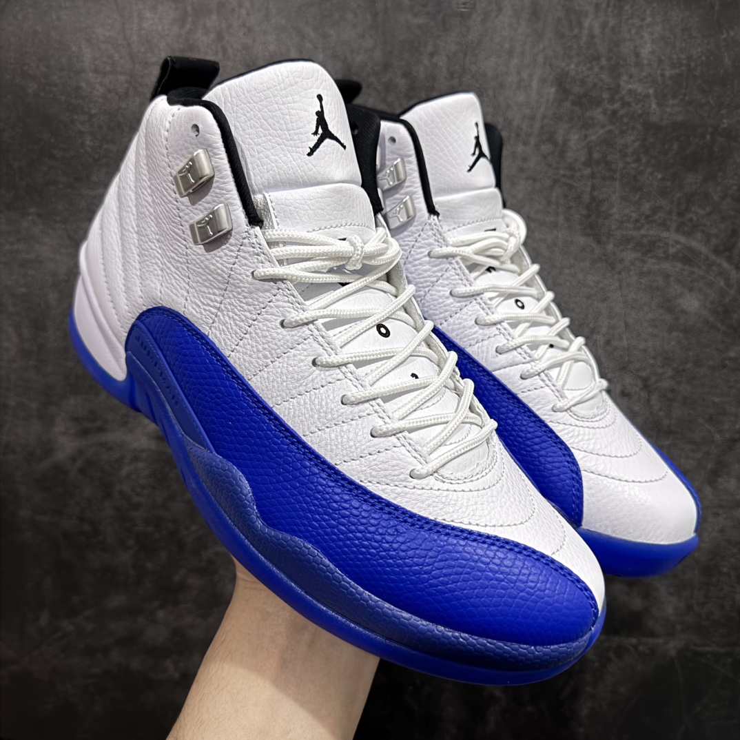 【莞产裁片】顶级Air Jordan AJ12 BlueBerry 白蓝 货号：CT8013-140nn原楦原纸板开发 原汁原味12代鞋型进口原厂皮料 超软荔枝皮 质感满分n原厂碳板 原装材料 原厂定制金属扣 原厂电绣 支持与公司货全方位对比 只服务于5%懂鞋的高端客户 发国外可支持各种retail商店充正寄售 SIZE：40 40.5 41 42 42.5 43 44 44.5 45 45.5 46 47.5 编码：BD490520-莆田鞋批发中心