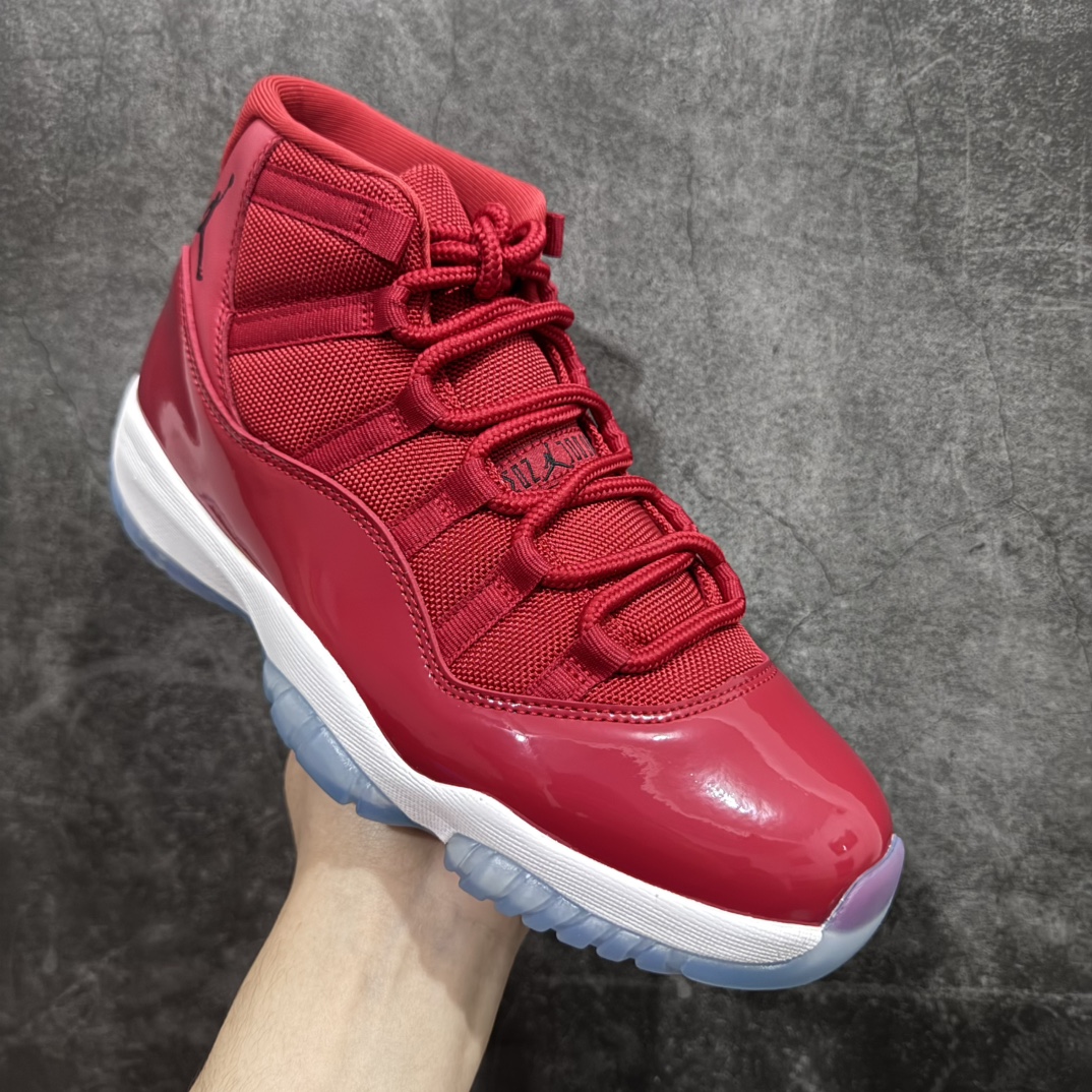 图片[3]-【外贸纯原】Jordan Air Jordan 11 retro win like 96 潮流 高帮 复古篮球鞋 男款 红白 378037-623n男鞋真标半码制n升级原楦原纸版数据开发版型n采用丝绒面料鞋面材质n搭载原厂碳纤维缓震中 还原ZP细节n原厂流水成型工艺n厂级拉帮注胶效果❗️ 尺码：40 40.5 41 42 42.5 43 44 44.5 45 46 47.5 编码：X10380420-莆田鞋批发中心