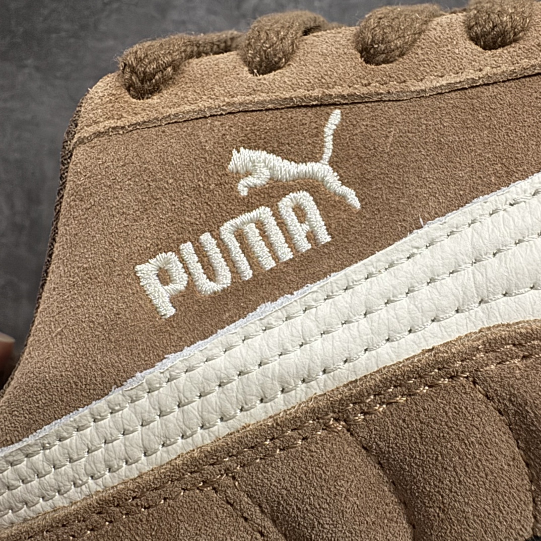 图片[3]-【纯原神版】Puma Speedcat OG Archiven彪马罗马阿莫尔系列 复古运动休闲赛车跑鞋 翻毛咖啡色nn市场顶级正确版本n版型 细节 烫金走线区分市面通货 欢迎对比🆚n工厂耗时3个月开发n原装档案原数据纸版楦型n采用鞋面材质(正确二次成型\’猛帮\’成型工艺🆚区别市面版本!!)n外置原数据开发轻量耐磨橡胶大底💪🏻nn全球知名运动品牌PUMA宝马赛车系列n融合了宝马车队的标志性配色n以趣味十足又前卫复古的设计引领潮流n将赛道精神融入街头时尚 开启前卫竞速之旅n主打前卫复古风 Roma鞋款的鞋侧以复古的流线造型缀以宝马经典Logo 巧妙吸睛n而Speedcat鞋款以亮眼三色条纹元素缀以舒适鞋面n赋予了独特的个性美学 演绎赛车的无尽能量n 官方货号：398847 02 编码：DZ210240-莆田鞋批发中心