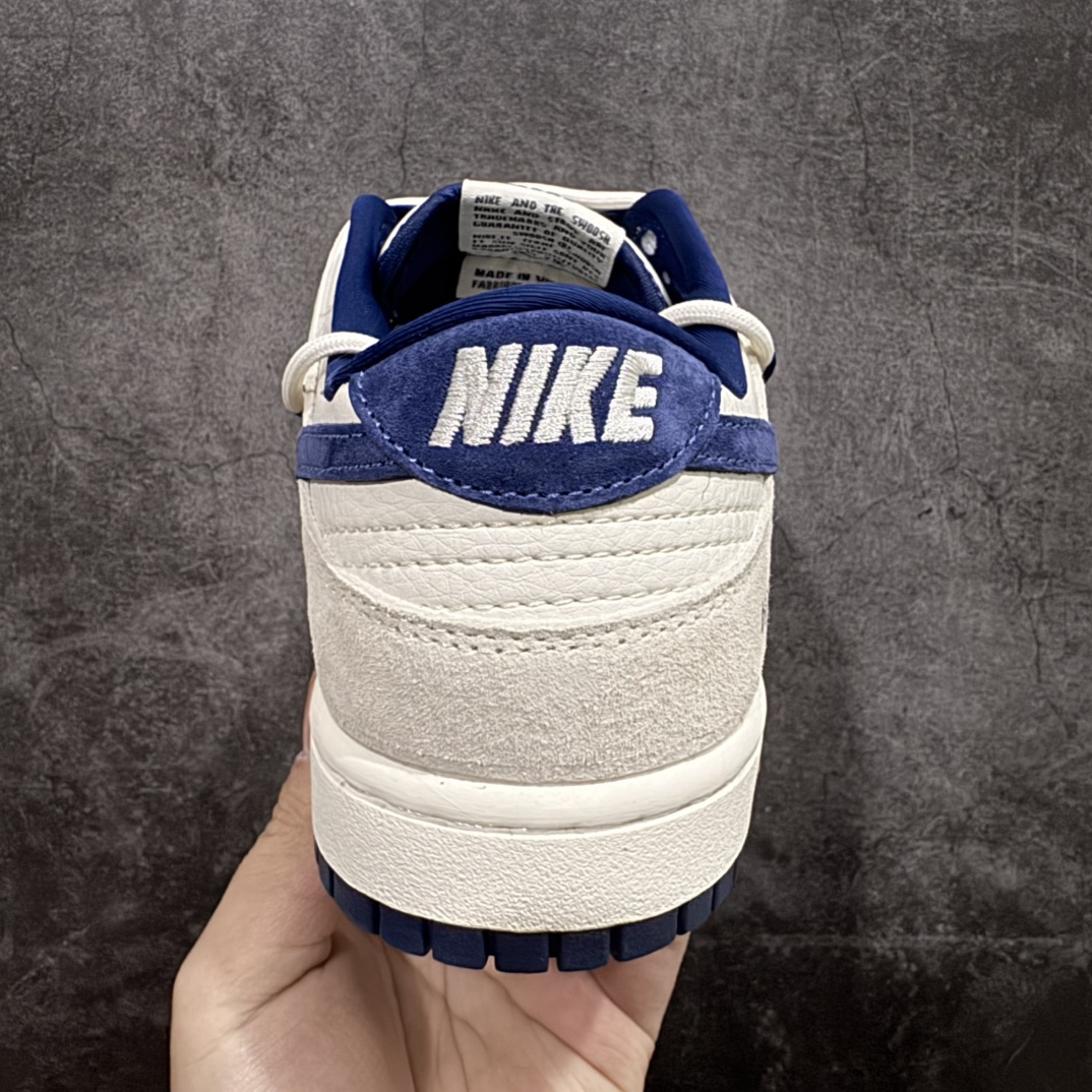 图片[4]-【定制版】Nike SB Dunk Low x The North Face 米白蓝绑带n纯原大厂出品 极力推荐n原装头层材料 独家版型蒸餾加工n帶來的是更好的视觉和脚感体验n大厂纯原品质出货 清洁度 电绣工艺皮料切割干净无任何毛边 细节完美 官方货号：DM6868 001 尺码：36 36.5 37.5 38 38.5 39 40 40.5 41 42 42.5 43 44 44.5 45  编码：HXS340360-莆田鞋批发中心