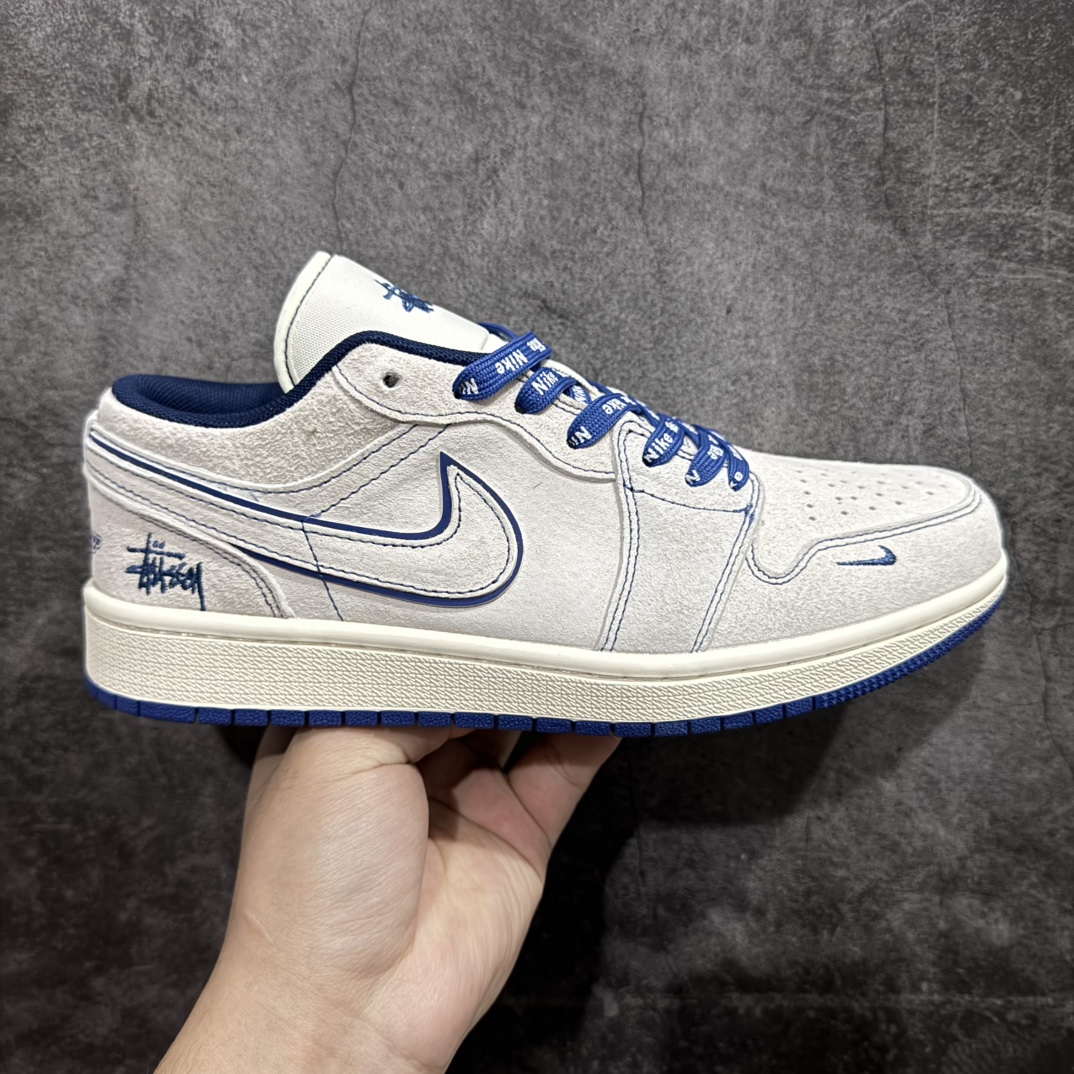 【定制版】Air Jordan 1 Low AJ1 乔1 OF联名-全猪八水泥灰标 高端定制 低帮复古篮球鞋 DM9188-002rn#定制鞋盒 大厂纯原品质出货 超高清洁度 皮料切割干净无任何毛边 细节完美 r 尺码：36 36.5 37.5 38 38.5 39 40 40.5 41 42 42.5 43 44 44.5 45 编码：HXS340360-莆田鞋批发中心