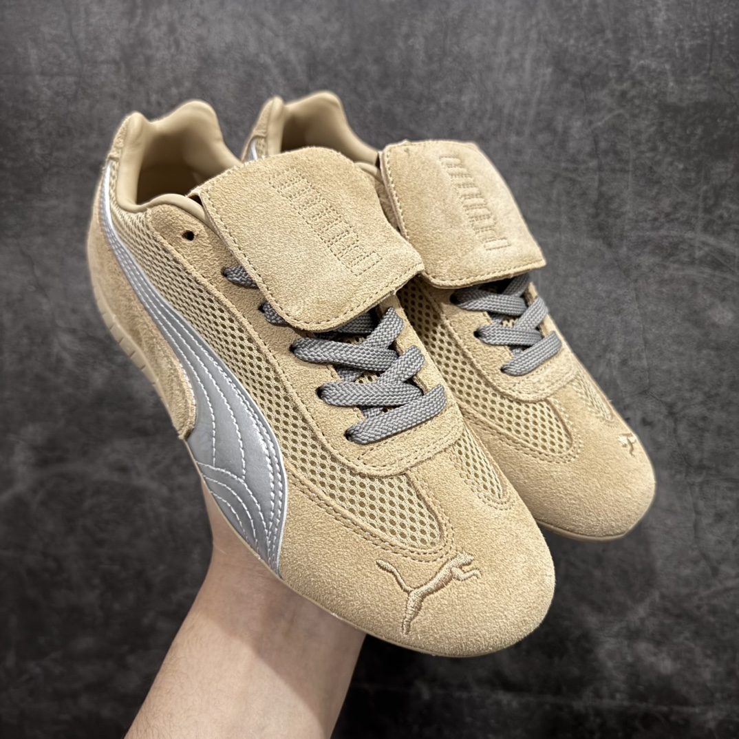 【正确版】Open YY x Puma 彪马联名设计师品牌运动鞋 长鞋舌可拆卸棕银色 397397 02nn完美版型 品质细节秒杀市场通货版本，欢迎对比pk💪🏻n被🇰🇷博主种草的puma复古speedcat鞋型回归和open yy联名整活它独特且漂亮，因为它是绒面革＋网状材料。尖头且可拆卸的舌头！无论戴上还是脱下都很可爱。n鞋面材质：原版定制牛反绒n鞋里材质：羊皮n鞋底材质：原版耐磨橡胶防滑底 尺码：35-45 编码：NM220340-莆田鞋批发中心