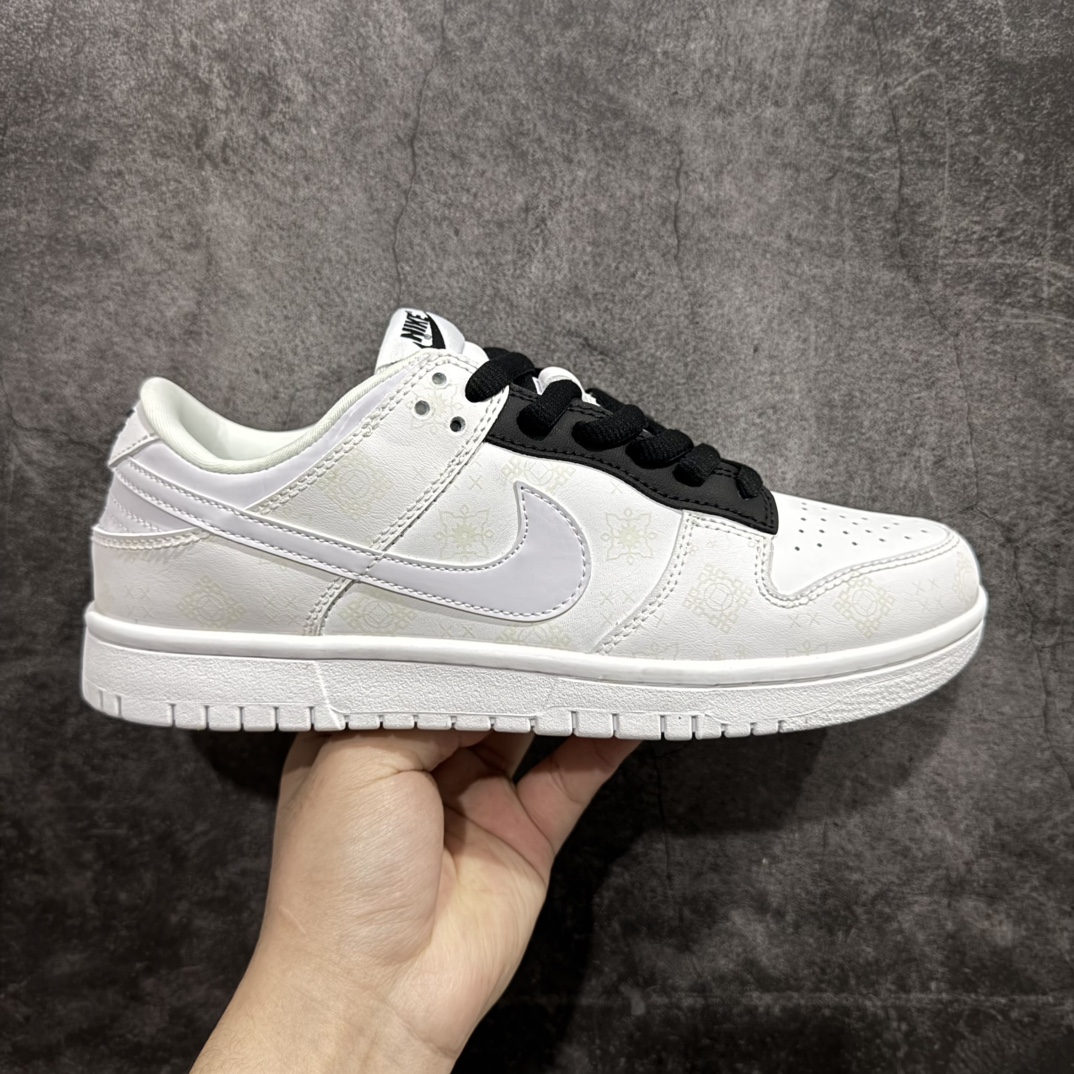 【定制版福利】耐克Nike Dunk Low 板鞋SB系列经典n原装头层材料 独家版型蒸馏工艺n带来的是更好的视觉和脚感体验n大厂纯原品质出货 清洁度 电绣工艺皮料切割干净无任何毛边 细节完美官方货号：XQ5180-317 尺码：36 36.5 37.5 38 38.5 39 40 40.5 41 42 42.5 43 44 44.5 45 编码：YB170190-莆田鞋批发中心