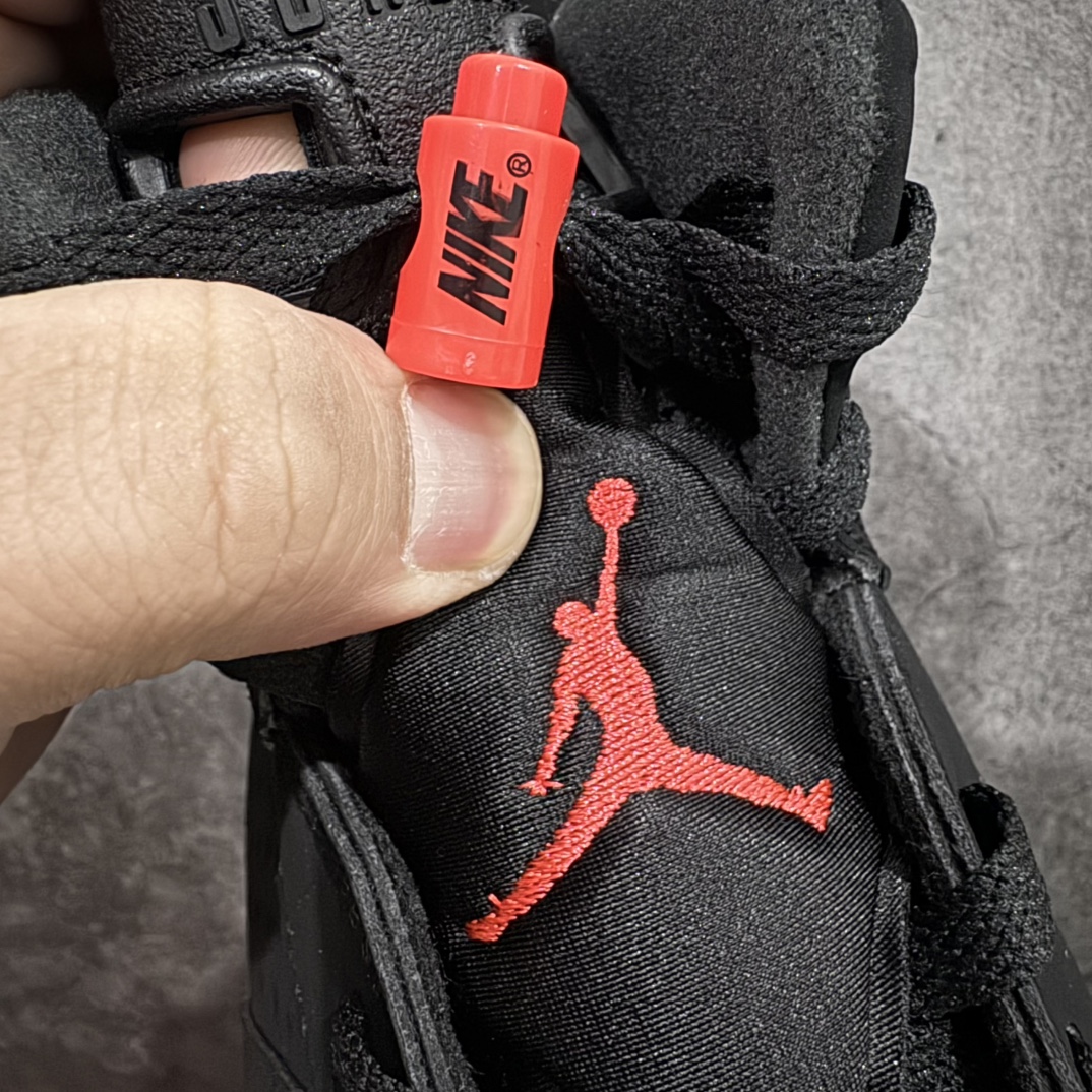 图片[6]-【原厂版本】 Air Jordan AJ6 \”Black Infrared\”黑红2019版复刻 时隔多年 强势回归 发售货号：384664-060n原楦原纸板 正品既视感十足‼️n采购原厂皮料 到手可放心比对原鞋上脚百分百充当正品驾驭 真正原装公司级完美鞋型 一切细节实拍所见所得！纸板中底、钢印 完美版型 一应俱全外贸专供 发国外寄售可稳妥充正操作Size：40 40.5 41 42 42.5 43 44 44.5 45 46 47.5 编码：X10420450-莆田鞋批发中心