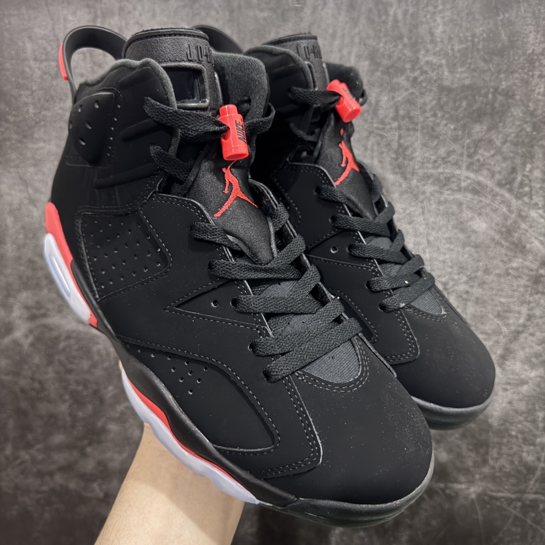 【原厂版本】 Air Jordan AJ6 \”Black Infrared\”黑红2019版复刻 时隔多年 强势回归 发售货号：384664-060n原楦原纸板 正品既视感十足‼️n采购原厂皮料 到手可放心比对原鞋上脚百分百充当正品驾驭 真正原装公司级完美鞋型 一切细节实拍所见所得！纸板中底、钢印 完美版型 一应俱全外贸专供 发国外寄售可稳妥充正操作Size：40 40.5 41 42 42.5 43 44 44.5 45 46 47.5 编码：X10420450-莆田鞋批发中心