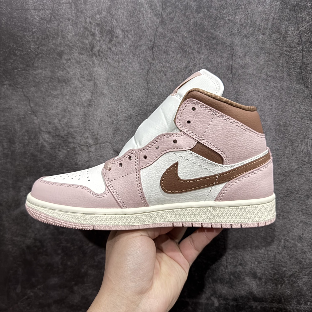 纯原AirJordanAJ1Mid中帮棕粉BQ6472-620终端优势供应市面中低帮最具代表性版本没有之