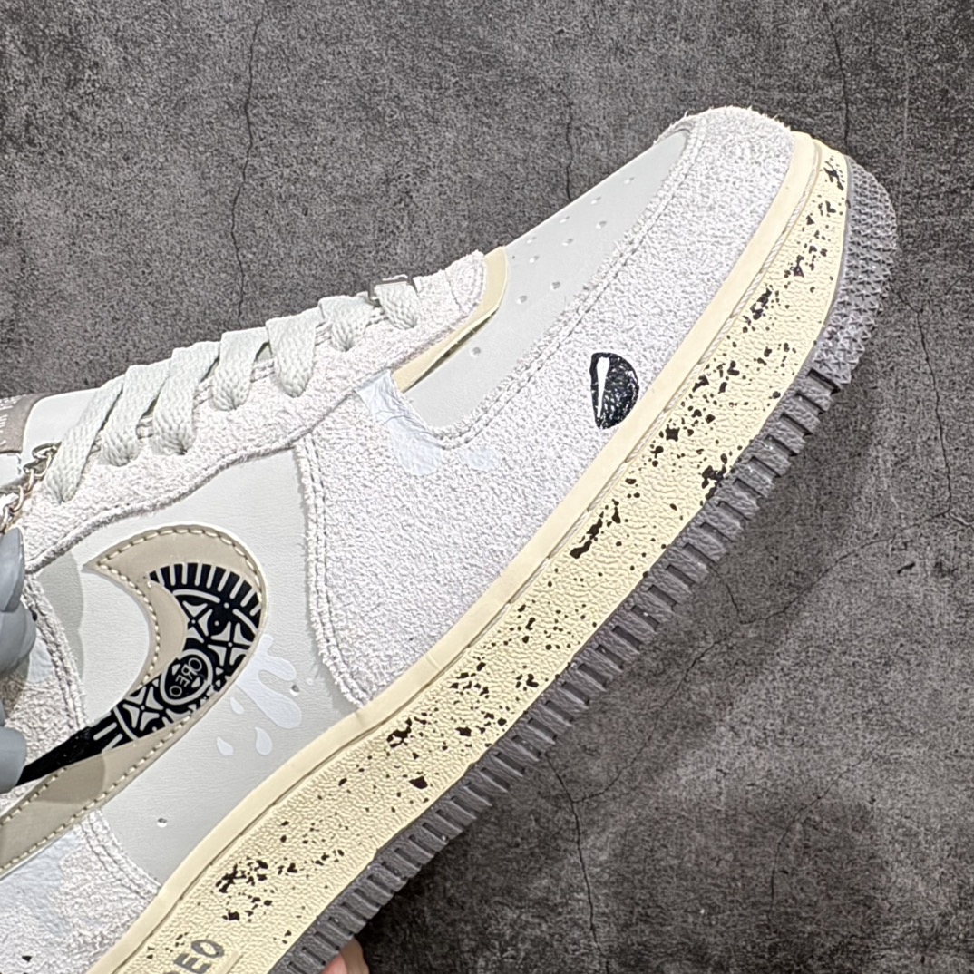 图片[6]-【定制版】Nike Air Force 1 Low 07 米棕涂鸦n原楦头原纸板 打造纯正低帮空军版型 专注外贸渠道 全掌内置蜂窝气垫原盒配件 原厂中底钢印、拉帮完美官方货号：KL1210 111 Size：36 36.5 37.5 38 38.5 39 40 40.5 41 42 42.5 43 44 44.5 45 编码：HXS310320-莆田鞋批发中心