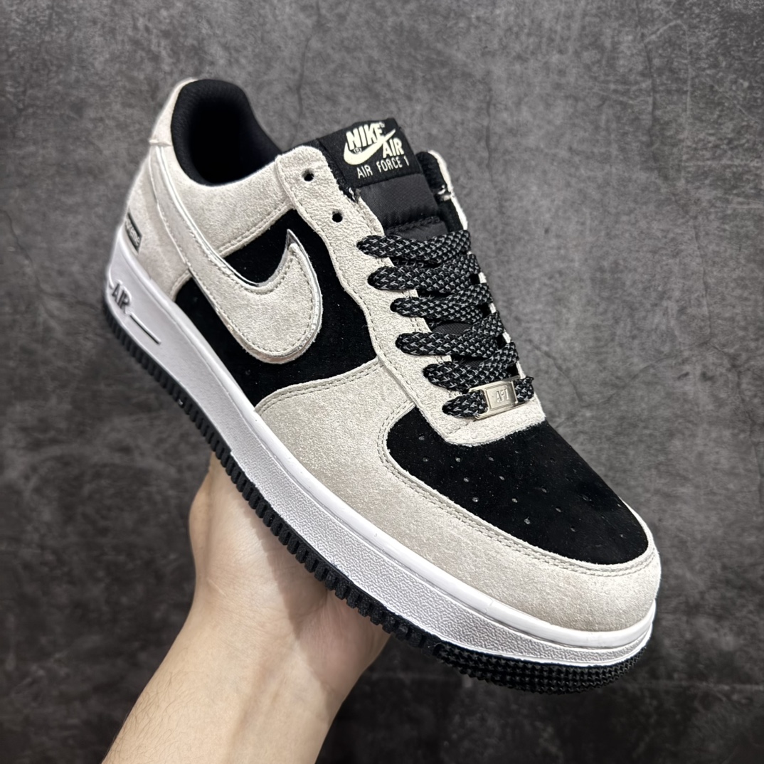 图片[3]-【福利特价】Nike Air Force 1 Low 07 x Supreme 米黑满天星n性价比天花板 极力推荐👏n原楦头原纸板 打造纯正低帮空军版型 专注外贸渠道 全掌内置蜂窝气垫原盒配件 原厂中底钢印、拉帮完美官方货号：CT2302 229 Size：36 36.5 37.5 38 38.5 39 40 40.5 41 42 42.5 43 44 44.5 45 编码：CC180190-莆田鞋批发中心