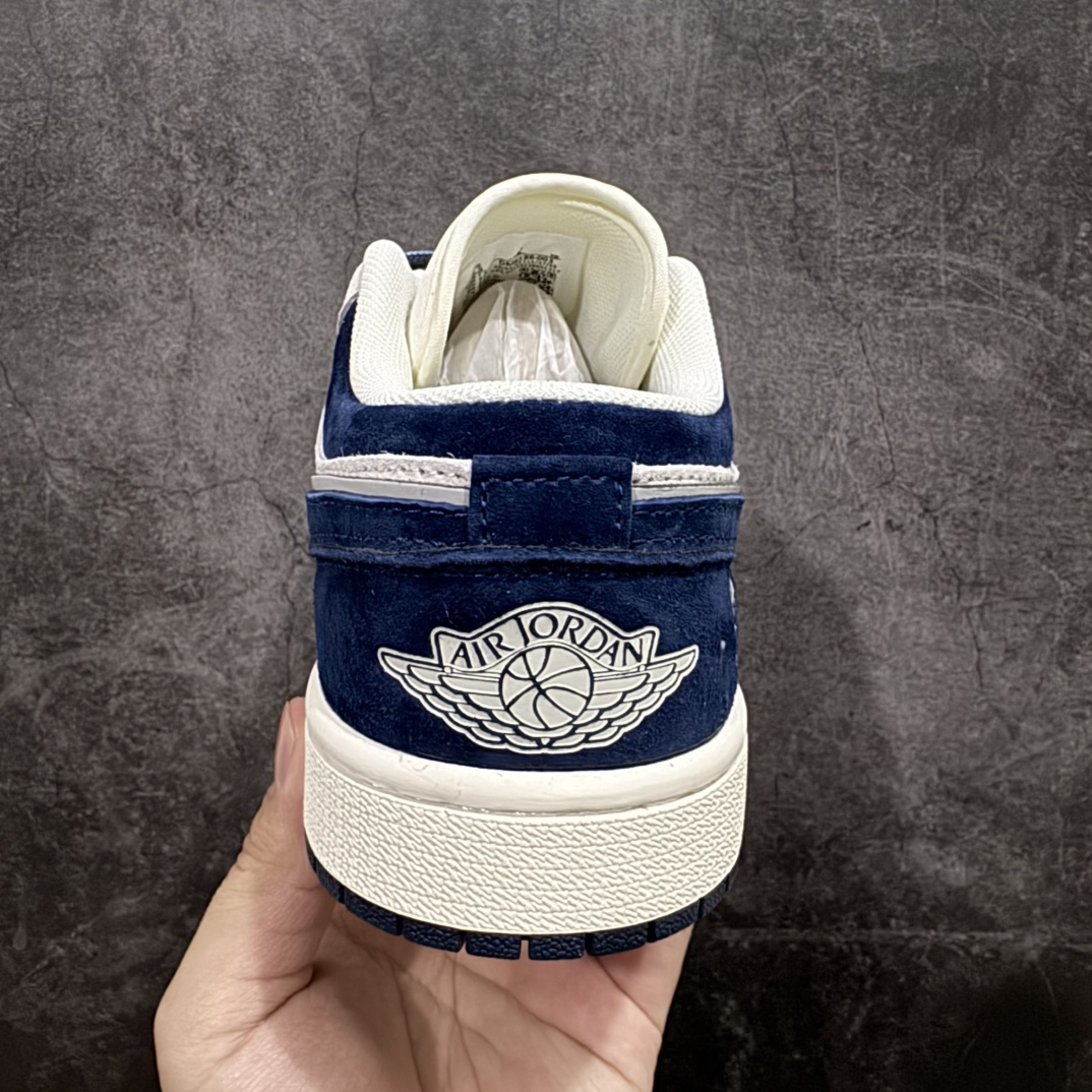 图片[4]-【定制版】Air Jordan 1 Low AJ1 乔1 OF联名-全猪八蓝灰 高端定制 低帮复古篮球鞋 DM9188-003rn#定制鞋盒 大厂纯原品质出货 超高清洁度 皮料切割干净无任何毛边 细节完美 r 尺码：36 36.5 37.5 38 38.5 39 40 40.5 41 42 42.5 43 44 44.5 45  编码：HXS340360-莆田鞋批发中心