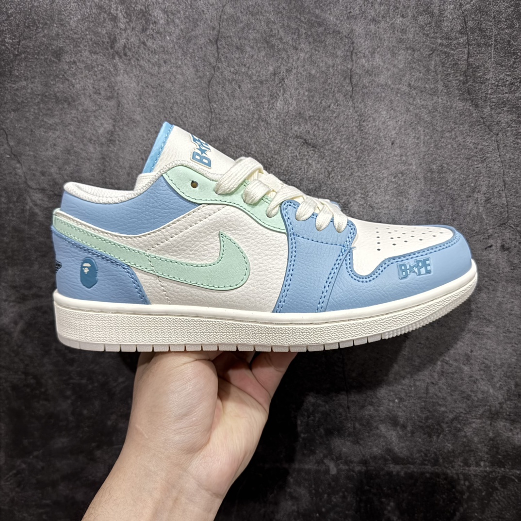 【定制版】Air Jordan 1 Low AJ1 乔一联名 高端定制 低帮复古休闲板鞋货号：JJ8688-006n定制鞋盒 大厂纯原品质出货 超高清洁度 皮料切割干净无任何毛边 细节完美  尺码：36 36.5 37.5 38 38.5 39 40 40.5 41 42 42.5 43 44 44.5 45 编码：HXS260280-莆田鞋批发中心