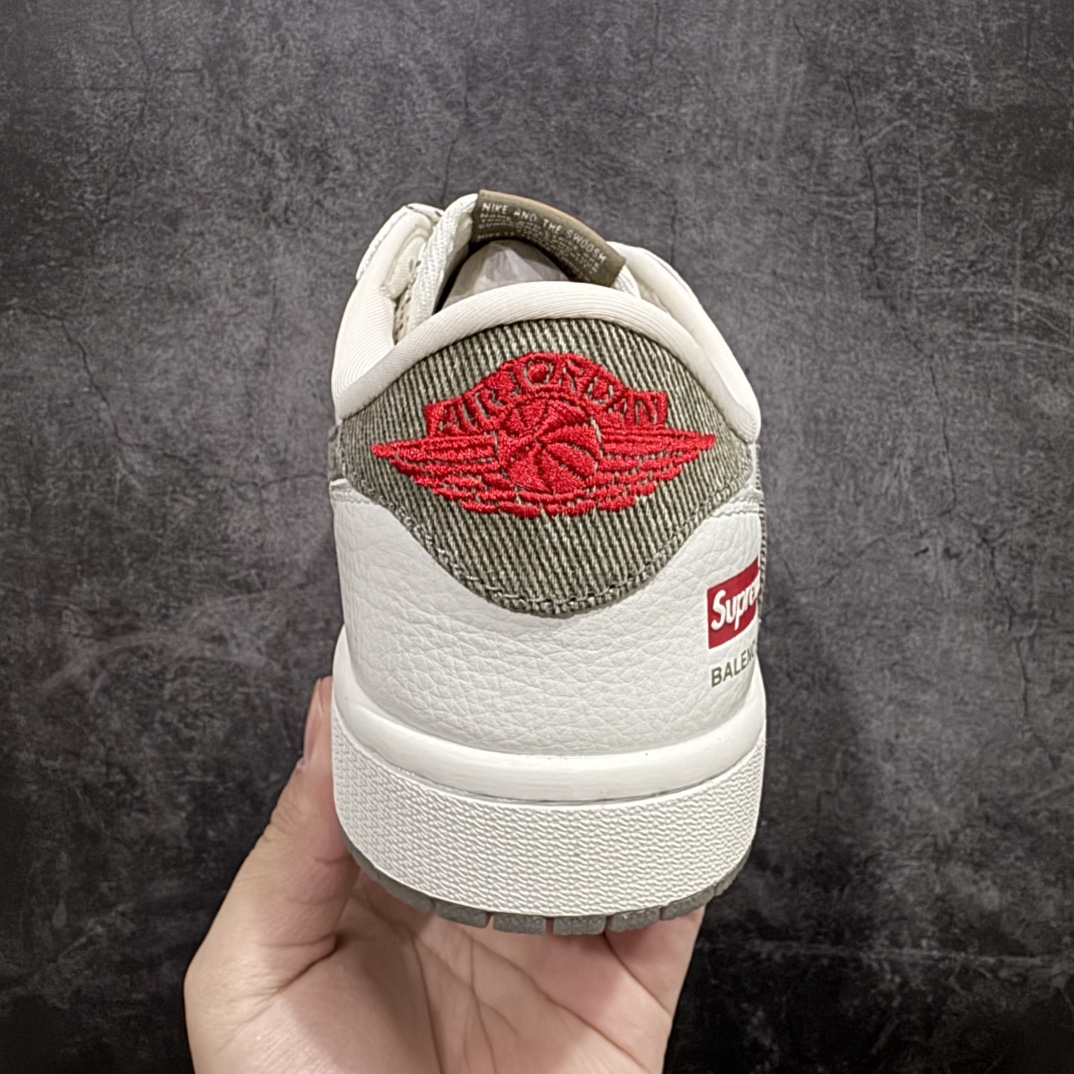 图片[4]-【定制版】Travis Scott x Fragment Design x Air Jordan 1 Low OG SP AJ1 乔1 Supreme联名-浅褐米白 低帮文化休闲板鞋 JH6088-609rn#多方联名合作融合了Travis Scott 独特的音乐风格，藤原浩个性的设计风格以及Jordan品牌的经典元素 使其成为一双具有独特身份和价值的鞋子 清新而立体的外观加上联名标识更突出了其独特身份 这种配色方案显示出活力和时尚感 在视觉上引人注目  鞋身的质感和细腻的细节处理使其显得高端而格调十足  这款“倒钩”联名是设计与创意完美结合 融合多方的个性风格是一款备受瞩目的潮流鞋款r 尺码：36 36.5 37.5 38 38.5 39 40 40.5 41 42 42.5 43 44 44.5 45  编码：HXS320340n-莆田鞋批发中心