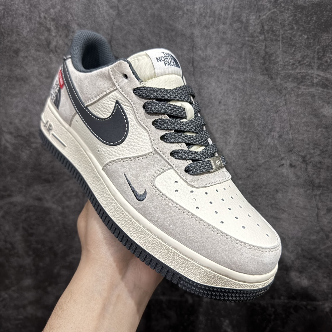 图片[3]-【定制版】Nk Air Force 1\’07 Low Supreme北面联名-灰黑红标猪八 空军一号低帮休闲板鞋 XZ6188-112rn原楦头原纸板 原装鞋盒 定制五金配件 内置全掌气垫 原厂鞋底 r 尺码：36 36.5 37 38 38.5 39 40 40.5 41 42 42.5 43 44 44.5 45  编码：HXS310320-莆田鞋批发中心