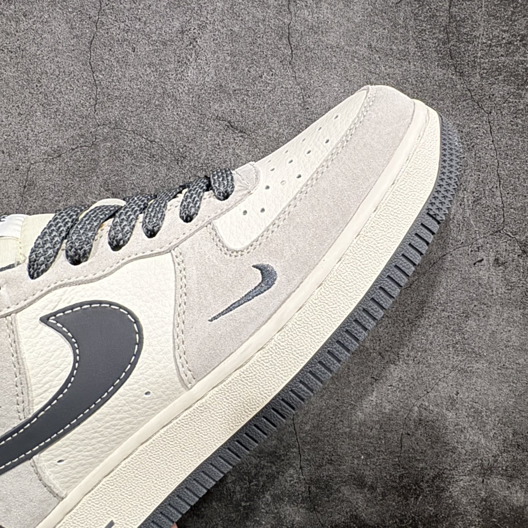 图片[6]-【定制版】Nk Air Force 1\’07 Low Supreme北面联名-灰黑红标猪八 空军一号低帮休闲板鞋 XZ6188-112rn原楦头原纸板 原装鞋盒 定制五金配件 内置全掌气垫 原厂鞋底 r 尺码：36 36.5 37 38 38.5 39 40 40.5 41 42 42.5 43 44 44.5 45  编码：HXS310320-莆田鞋批发中心