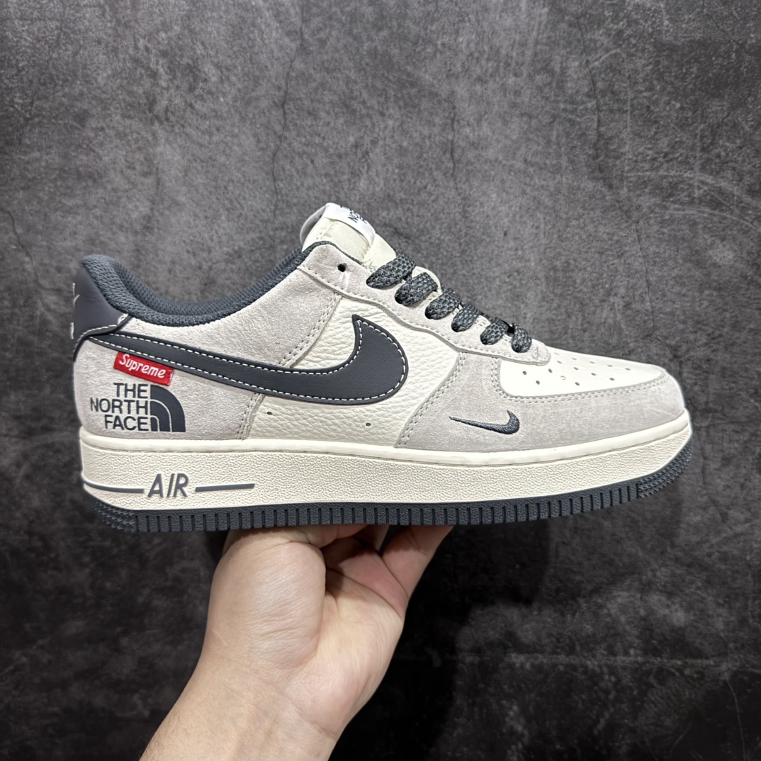 【定制版】Nk Air Force 1\’07 Low Supreme北面联名-灰黑红标猪八 空军一号低帮休闲板鞋 XZ6188-112rn原楦头原纸板 原装鞋盒 定制五金配件 内置全掌气垫 原厂鞋底 r 尺码：36 36.5 37 38 38.5 39 40 40.5 41 42 42.5 43 44 44.5 45  编码：HXS310320-莆田鞋批发中心