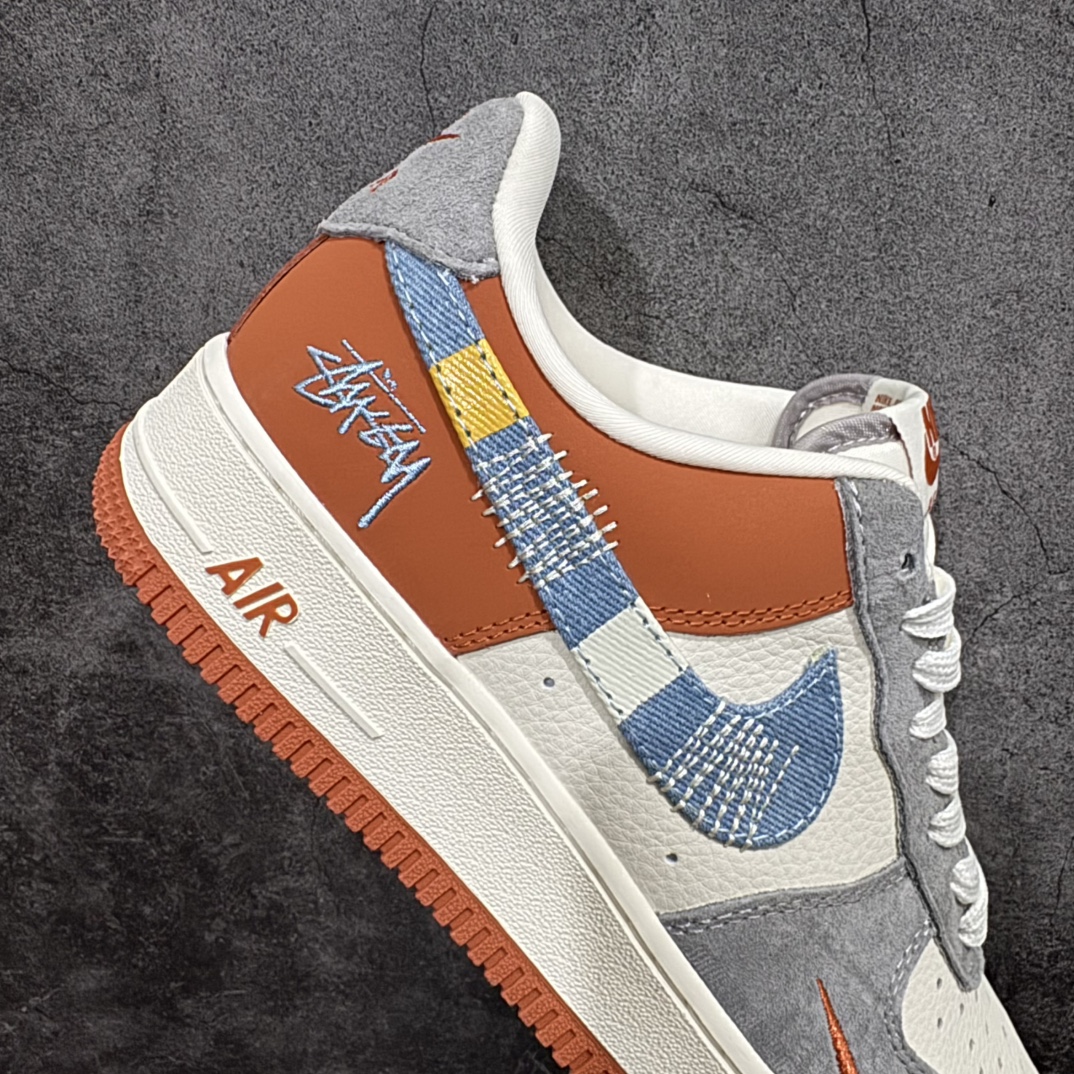 图片[7]-【定制版】Nk Air Force 1\’07 Low 斯图西联名-灰棕飞线 空军一号低帮休闲板鞋 KK1988-025rn#原楦头原纸板 原装鞋盒 定制五金配件 内置全掌气垫 原厂鞋底 r 尺码：36 36.5 37 38 38.5 39 40 40.5 41 42 42.5 43 44 44.5 45  编码：HXS310320-莆田鞋批发中心