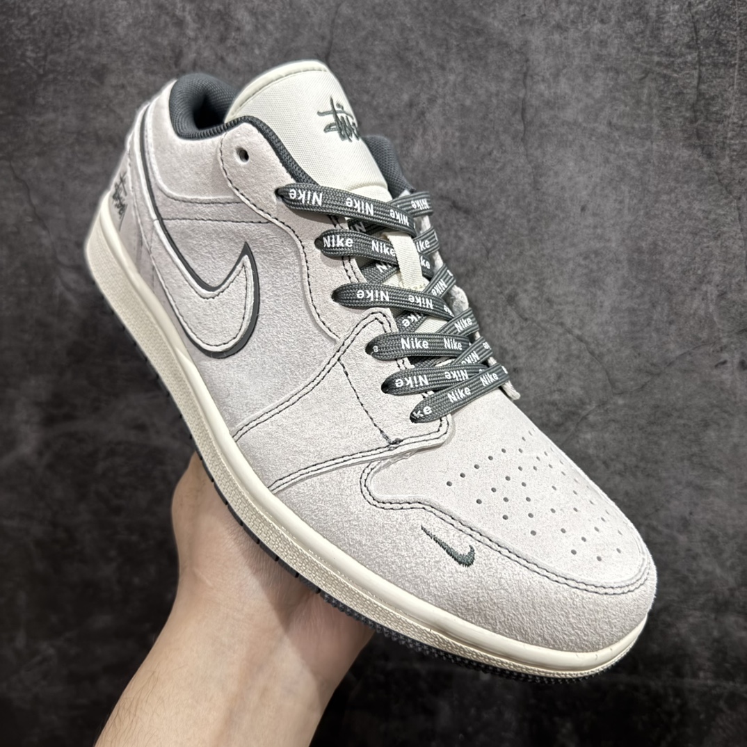 图片[3]-【定制版】Air Jordan 1 Low AJ1 乔1 斯图西联名-全猪八灰线条 高端定制 低帮复古篮球鞋 DM9188-005rn定制鞋盒 大厂纯原品质出货 超高清洁度 皮料切割干净无任何毛边 细节完美 r 尺码：36 36.5 37.5 38 38.5 39 40 40.5 41 42 42.5 43 44 44.5 45  编码：HXS340360-莆田鞋批发中心