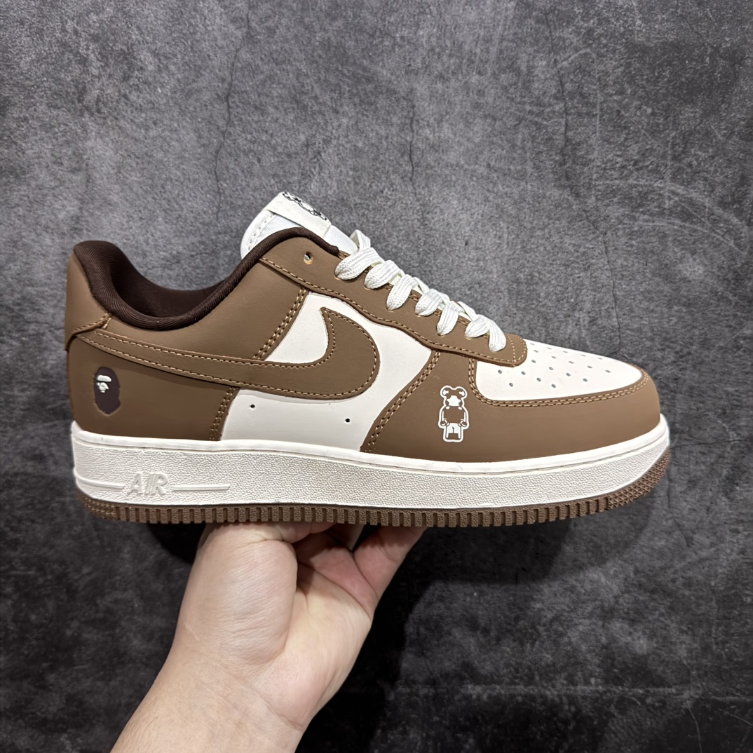 【公司级】海外限量发售！公司级NIke Air Force 1 \’07 Low “Bape联名–棕暴力熊”空军一号 低帮 运动鞋 休闲鞋 折边针车 工艺难度大 原楦头原纸板 原装鞋盒 定制五金配件 内置全掌气垫 原厂鞋底货号：DF0188-013 Size：36 36.5 37.5 38 38.5 39 40 40.5 41 42 42.5 43 44 44.5 45 编码：HXS310320-莆田鞋批发中心