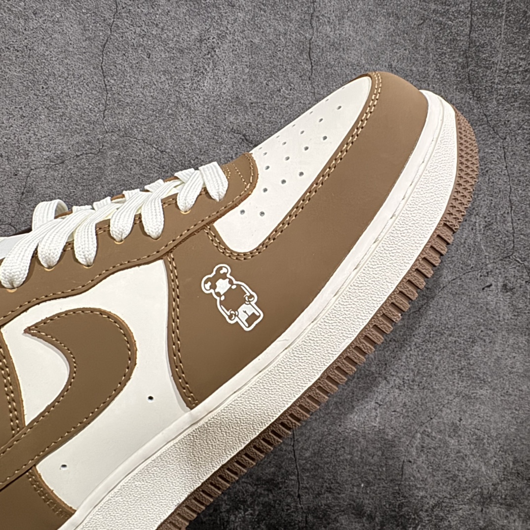 图片[6]-【公司级】海外限量发售！公司级NIke Air Force 1 \’07 Low “Bape联名–棕暴力熊”空军一号 低帮 运动鞋 休闲鞋 折边针车 工艺难度大 原楦头原纸板 原装鞋盒 定制五金配件 内置全掌气垫 原厂鞋底货号：DF0188-013 Size：36 36.5 37.5 38 38.5 39 40 40.5 41 42 42.5 43 44 44.5 45 编码：HXS310320-莆田鞋批发中心