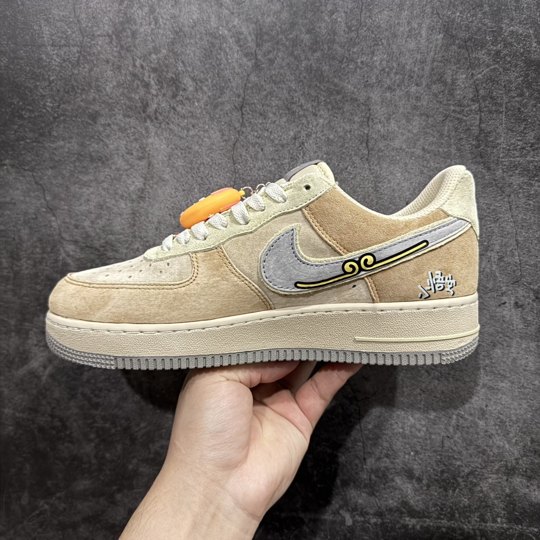 图片[2]-【定制版】Nike Air Force 1 Low 07 蜡笔小新涂鸦 米棕n原楦头原纸板 打造纯正低帮空军版型 专注外贸渠道 全掌内置蜂窝气垫原盒配件 原厂中底钢印、拉帮完美官方货号：CD1212 999 Size：36 36.5 37.5 38 38.5 39 40 40.5 41 42 42.5 43 44 44.5 45 编码：HXS310320-莆田鞋批发中心