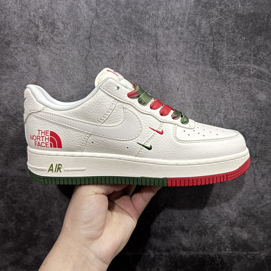 【公司级】Nk Air Force 1\’07 Low 北面联名-米红绿双拼 空军一号 低帮休闲板鞋 XZ6188-011rn#原楦头原纸板 原装鞋盒 定制五金配件 内置全掌气垫 原厂鞋底 r 尺码：36 36.5 37.5 38 38.5 39 40 40.5 41 42 42.5 43 44 44.5 45  编码：HXS310320-莆田鞋批发中心