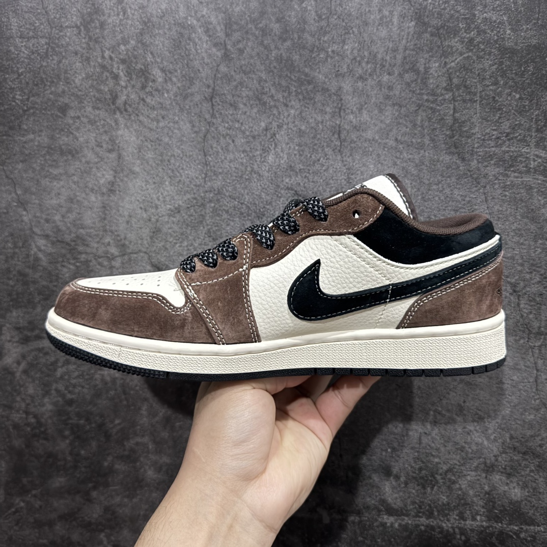 图片[2]-【定制版】Air Jordan 1 Retro Low x The North Face 米棕黑小钩满天星n官方同步新色 原装级产物n拒绝公底 立体鞋型 细节完美 高清洁度购置公司同步原材料 原汁原味 忠于原版 货号：XS6086 004n码数：36 36.5 37.5 38 38.5 39 40 40.5 41 42 42.5 43 44 44.5 45 编码：HXS320340-莆田鞋批发中心