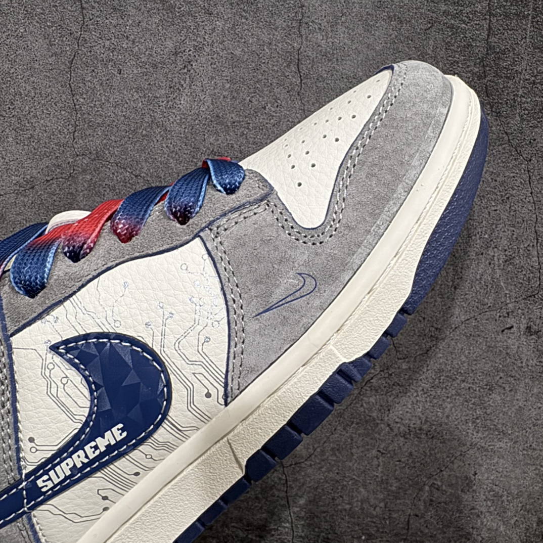 图片[6]-【定制版】Nike SB Dunk Low x Supreme 米灰蓝小钩n纯原大厂出品 极力推荐n原装头层材料 独家版型加工n帶來的是更好的视觉和脚感体验n大厂纯原品质出货 清洁度 电绣工艺皮料切割干净无任何毛边 细节完美 官方货号：DM6868 005 尺码：36 36.5 37.5 38 38.5 39 40 40.5 41 42 42.5 43 44 44.5 45 编码：HXS340360-莆田鞋批发中心