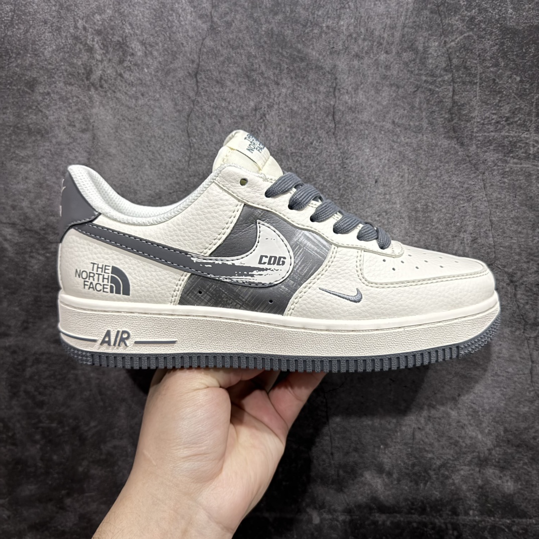 【公司级】Nk Air Force 1\’07 Low 北面联名-CDG米灰 空军一号 低帮休闲板鞋 DM6688-002rn#原楦头原纸板 原装鞋盒 定制五金配件 内置全掌气垫 原厂鞋底 r 尺码：36 36.5 37.5 38 38.5 39 40 40.5 41 42 42.5 43 44 44.5 45  编码：HXS310320-莆田鞋批发中心