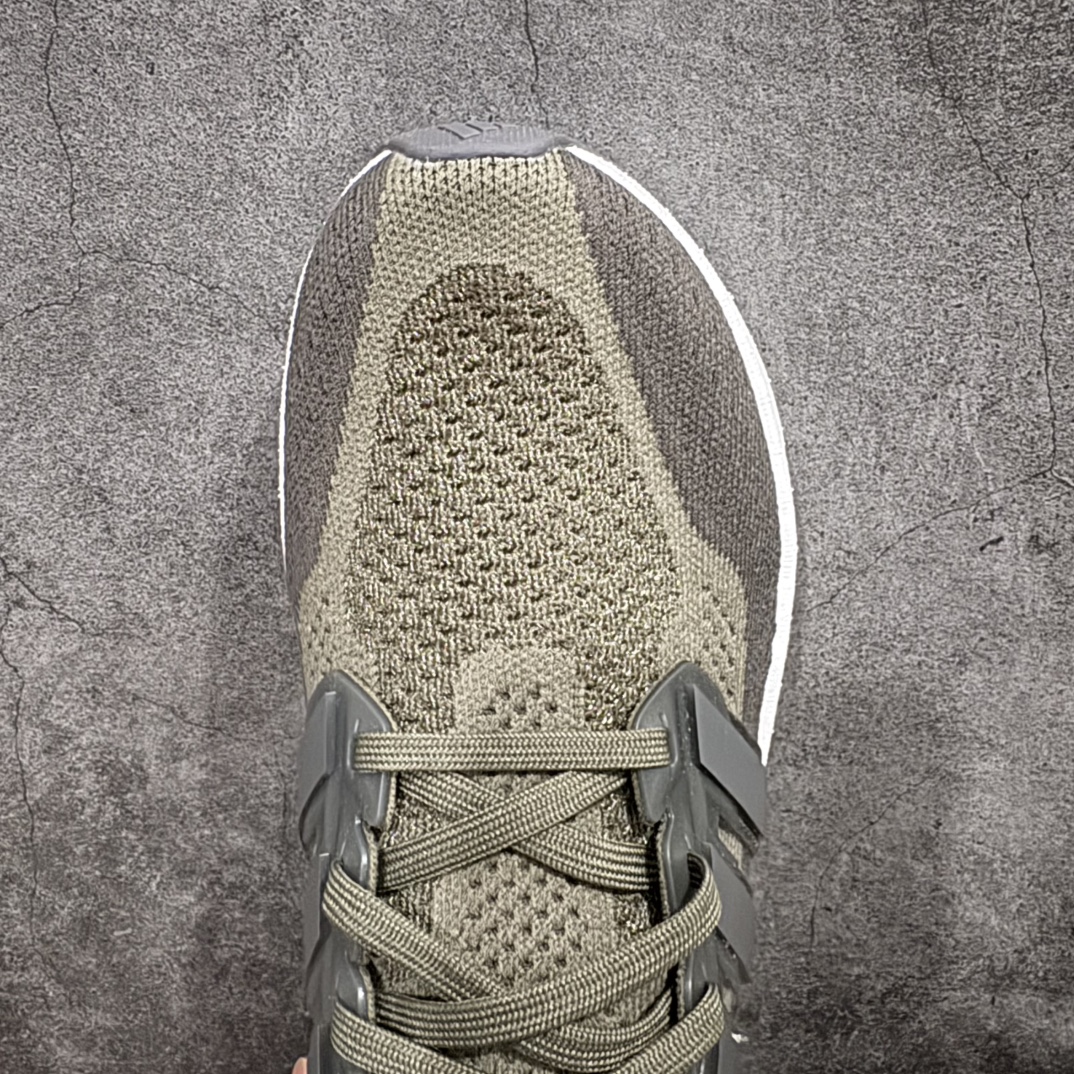 图片[5]-【RS纯原】高端外贸订单Ultra Boost UB5/10.0巴斯夫跑步鞋 ID8815n真材实料 毋庸置疑 市场最顶版本 专供外贸 最大做到48码nPrimeknit+鞋面n前掌Linear Energy Pushn全掌boost巴斯夫中底nCONTINENTAL马牌橡胶大底nSTRETCHWEB橡胶外底 尺码36-48（含真半码） 编码：XN270290-莆田鞋批发中心