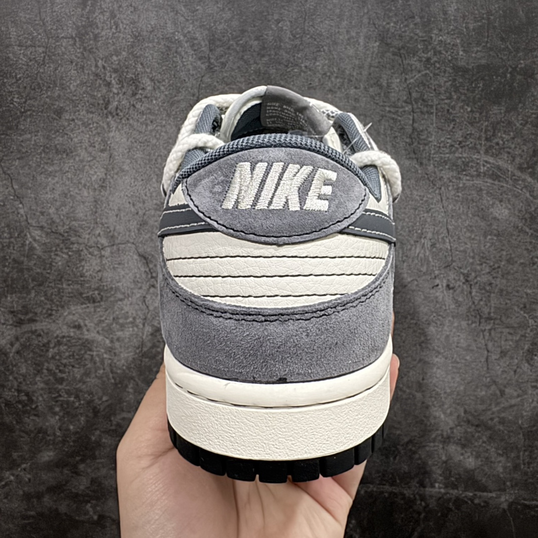 图片[4]-【定制版】Nk SB Dunk Low 斯图西联名-绑带米黄灰勾 周年高端定制 低帮休闲板鞋 YX5066-206rn#定制鞋盒 大厂纯原品质出货 超高清洁度 皮料切割干净无任何毛边 细节完美r 尺码：36 36.5 37.5 38 38.5 39 40 40.5 41 42 42.5 43 44 44.5 45  编码：HXS340360-莆田鞋批发中心