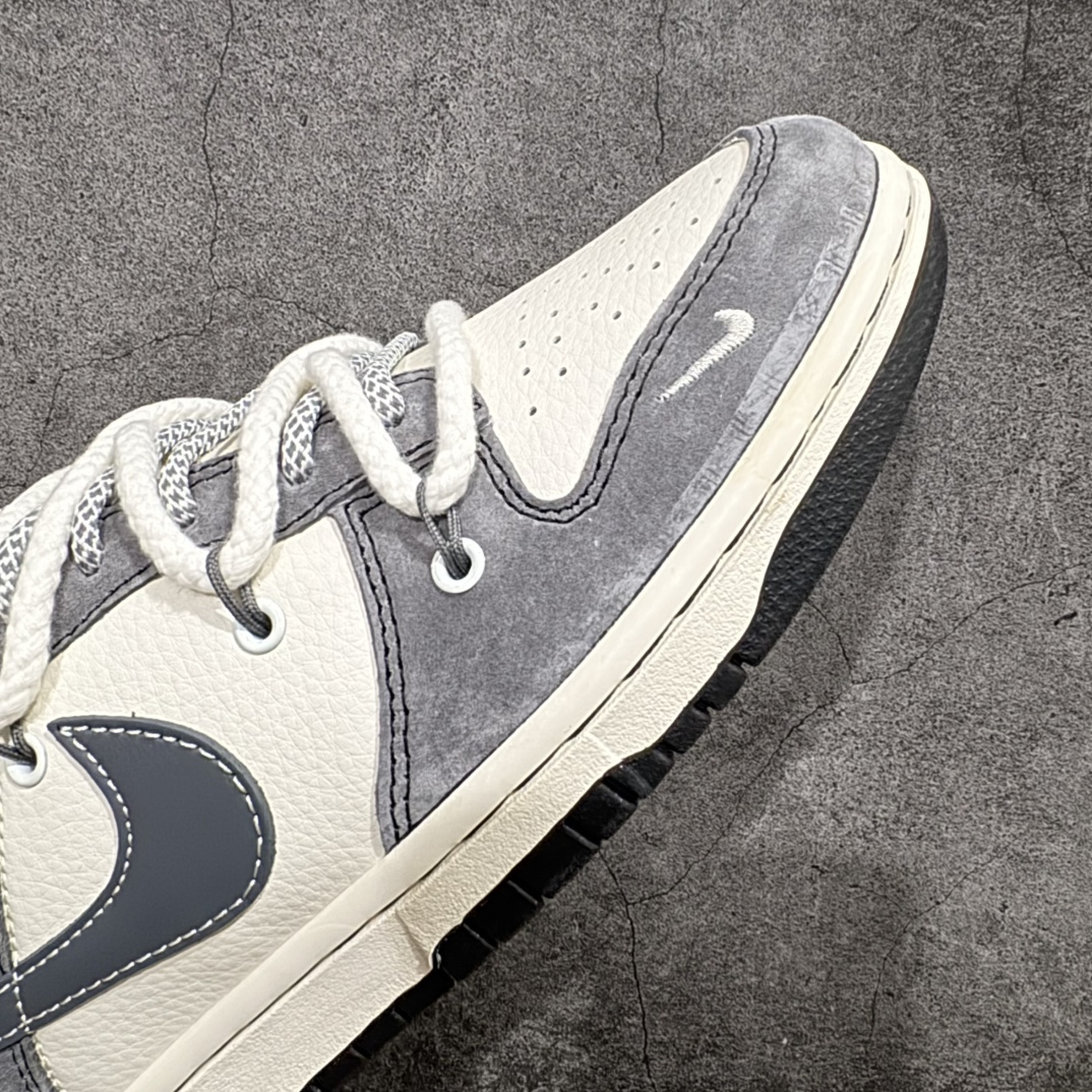 图片[6]-【定制版】Nk SB Dunk Low 斯图西联名-绑带米黄灰勾 周年高端定制 低帮休闲板鞋 YX5066-206rn#定制鞋盒 大厂纯原品质出货 超高清洁度 皮料切割干净无任何毛边 细节完美r 尺码：36 36.5 37.5 38 38.5 39 40 40.5 41 42 42.5 43 44 44.5 45  编码：HXS340360-莆田鞋批发中心