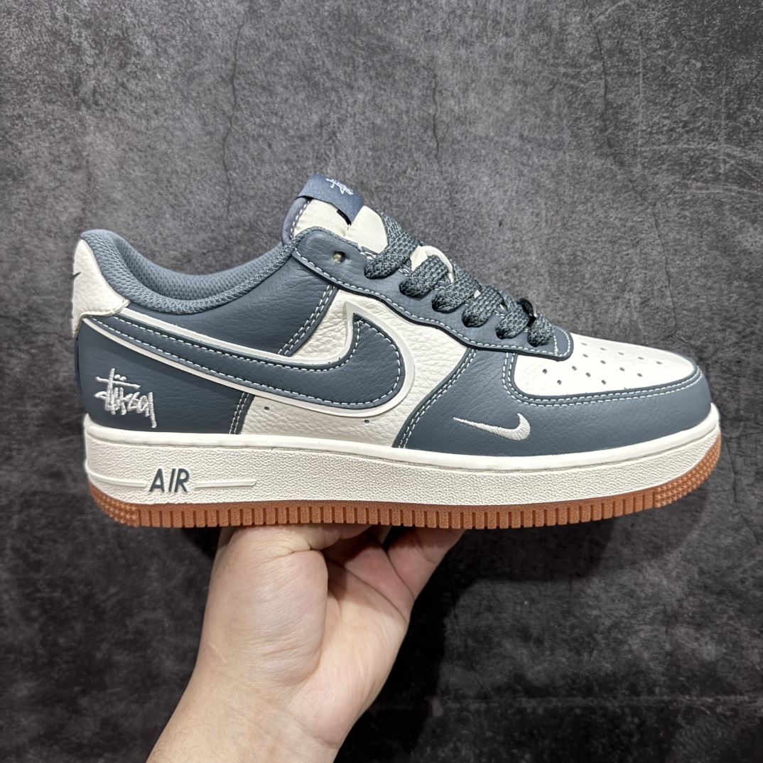 【定制版】Nk Air Force 1’07 Low 斯图西联名-灰白生胶 空军一号低帮休闲板鞋 XZ9688-101