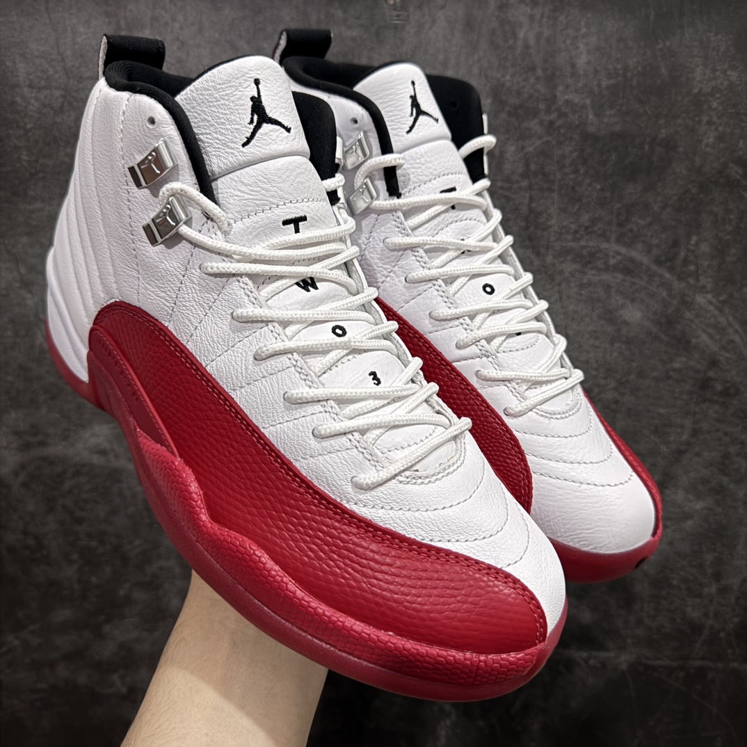 【TK至尊版】Air Jordan AJ12 Retro 潮流 中帮 复古篮球鞋 白红CT8013-116nn一比一原厂皮 最正确的版型鞋盒 鞋盒标 芯片 更多12代的配色陆续出齐真真的做到市场12代天花板 国外强烈推荐版本外贸混卖专供品质国内专业外贸AJ大厂出品原厂楦头纸板 原厂皮料打造 原厂真碳板 内置气垫  尺码：40 40.5 41 42 42.5 43 44 44.5 45 46 47.5 编码：ZG480520-莆田鞋批发中心