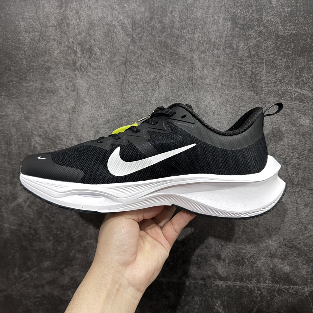 图片[2]-【公司级】NIKE ZOOM PLUS 全新跑鞋n采用密度更高的材料n而且去除了前一代中操作的支撑 撑条设计n兼顾迅疾外观和稳固脚感n后跟覆面和中足动态支撑巧妙融合n缔造稳定顺畅的迈步体验 官方货号：CK4318 008 尺码：36-45无半码 编码：CC260280-莆田鞋批发中心