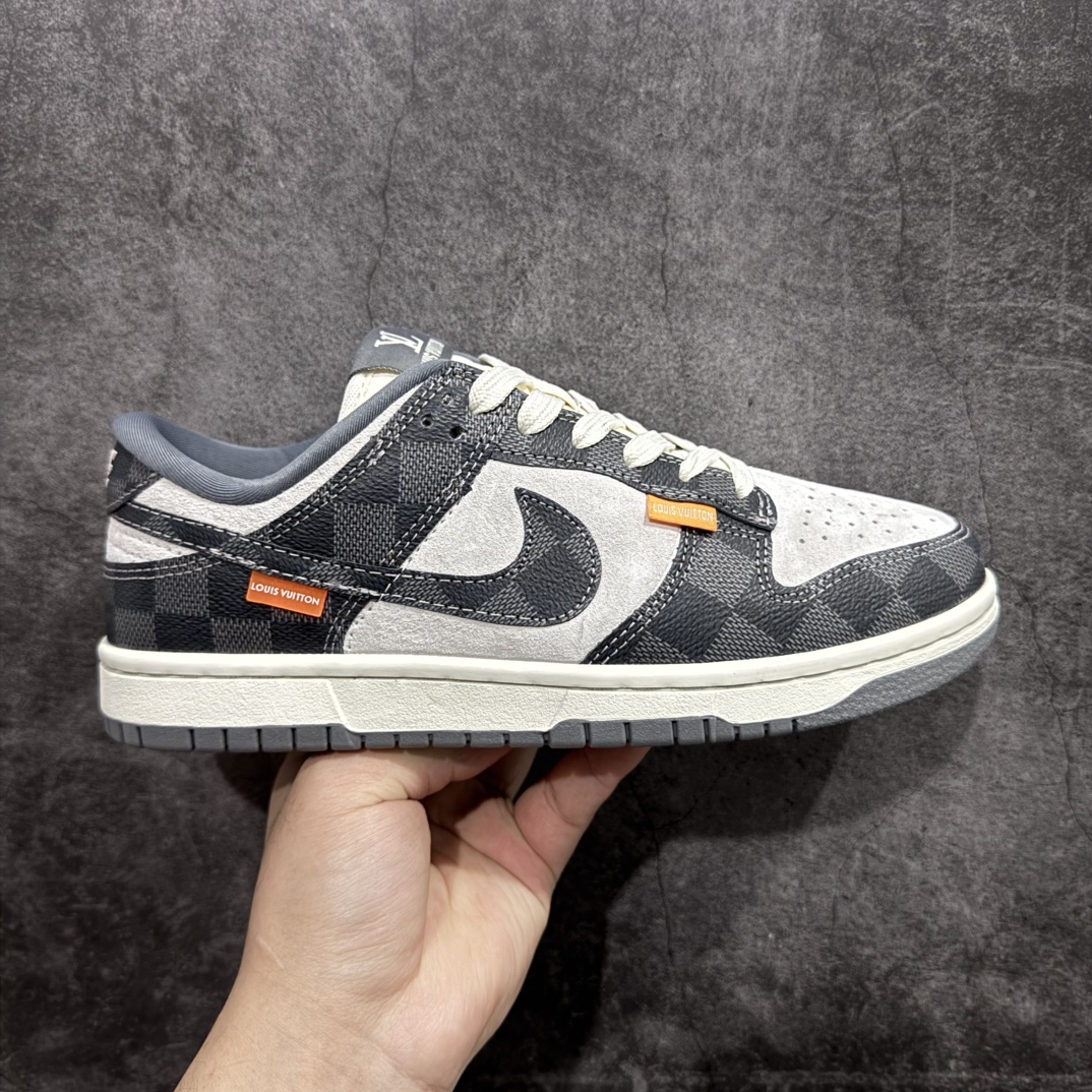 【定制版】NK Dunk Low Retro “DIY高端定制”低帮休闲运动板鞋n原装头层材料 用料绝不含糊 独家版型蒸餾加工帶來的是更好的视觉和脚感体验 清洁度 电绣工艺 皮料切割干净无任何毛边 细节完美 货号:QF1568-146  尺码:36 36.5 37.5 38 38.5 39 40 40.5 41 42 42.5 43 44 45 编码：QF280300-莆田鞋批发中心