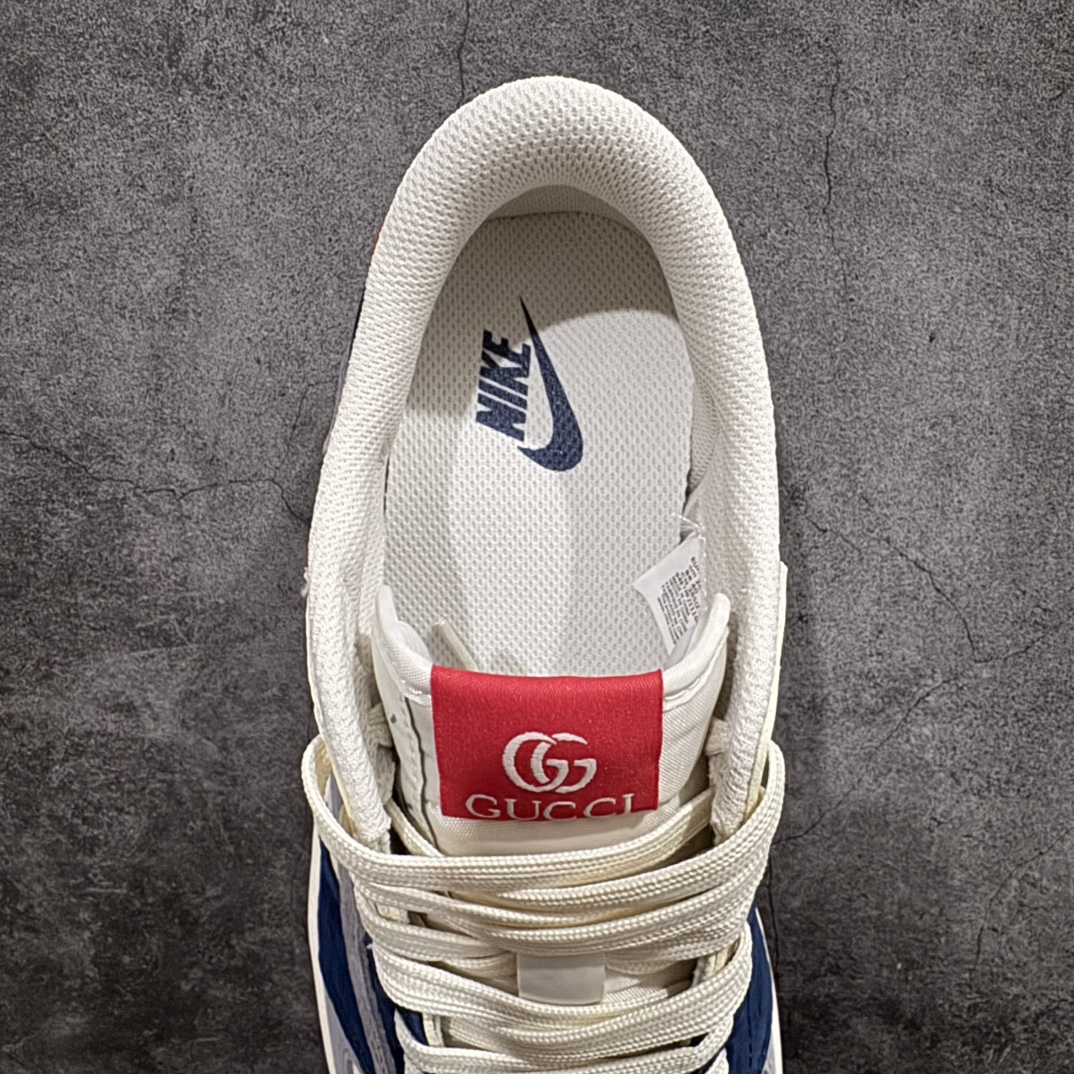 图片[8]-【定制版】Travis Scott x Fragment Design x Jordan Air Jordan 1 Low OG SP  “古驰联名——多色拼接”  多方联名合作融合了Travis Scott 独特的音乐风格，藤原浩个性的设计风格以及Jordan品牌的经典元素 使其成为一双具有独特身份和价值的鞋子 清新而立体的外观加上联名标识更突出了其独特身份 这种配色方案显示出活力和时尚感 在视觉上引人注目  鞋身的质感和细腻的细节处理使其显得高端而格调十足  这款“倒钩”联名是设计与创意完美结合  融合多方的个性风格是一款备受瞩目的潮流鞋款  低帮休闲板鞋 定制鞋盒 大厂纯原品质出货 超高清洁度 皮料切割干净无任何毛边 细节完美 货号:DM7866-039n Size:36 36.5 37.5 38 38.5 39 40 40.5 41 42 42.5 43 44 44.5 45 编码：HXS320340-莆田鞋批发中心