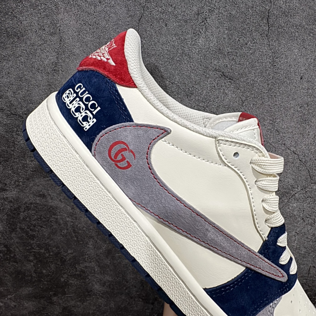 图片[7]-【定制版】Travis Scott x Fragment Design x Jordan Air Jordan 1 Low OG SP  “古驰联名——多色拼接”  多方联名合作融合了Travis Scott 独特的音乐风格，藤原浩个性的设计风格以及Jordan品牌的经典元素 使其成为一双具有独特身份和价值的鞋子 清新而立体的外观加上联名标识更突出了其独特身份 这种配色方案显示出活力和时尚感 在视觉上引人注目  鞋身的质感和细腻的细节处理使其显得高端而格调十足  这款“倒钩”联名是设计与创意完美结合  融合多方的个性风格是一款备受瞩目的潮流鞋款  低帮休闲板鞋 定制鞋盒 大厂纯原品质出货 超高清洁度 皮料切割干净无任何毛边 细节完美 货号:DM7866-039n Size:36 36.5 37.5 38 38.5 39 40 40.5 41 42 42.5 43 44 44.5 45 编码：HXS320340-莆田鞋批发中心