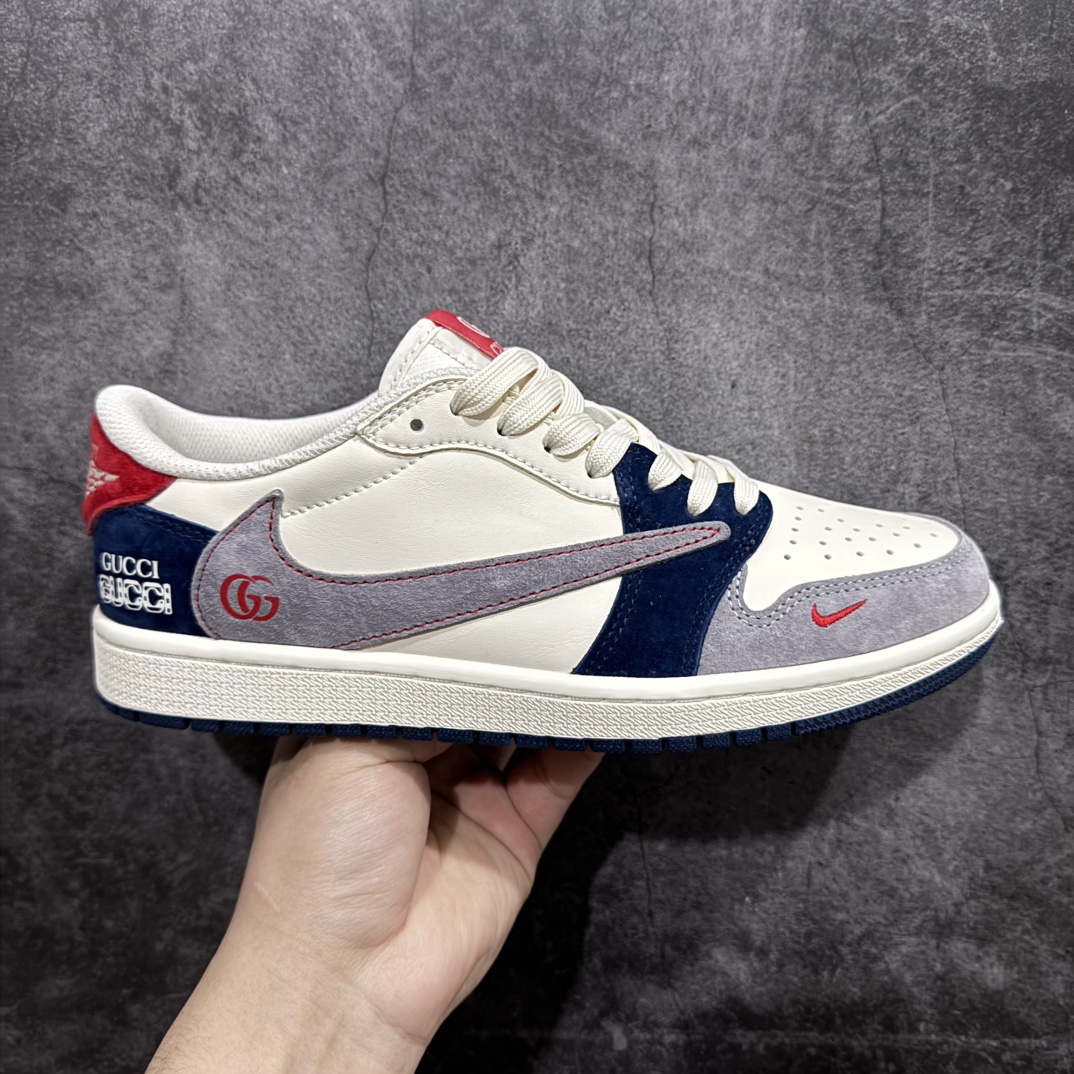 【定制版】Travis Scott x Fragment Design x Jordan Air Jordan 1 Low OG SP  “古驰联名——多色拼接”  多方联名合作融合了Travis Scott 独特的音乐风格，藤原浩个性的设计风格以及Jordan品牌的经典元素 使其成为一双具有独特身份和价值的鞋子 清新而立体的外观加上联名标识更突出了其独特身份 这种配色方案显示出活力和时尚感 在视觉上引人注目  鞋身的质感和细腻的细节处理使其显得高端而格调十足  这款“倒钩”联名是设计与创意完美结合  融合多方的个性风格是一款备受瞩目的潮流鞋款  低帮休闲板鞋 定制鞋盒 大厂纯原品质出货 超高清洁度 皮料切割干净无任何毛边 细节完美 货号:DM7866-039n Size:36 36.5 37.5 38 38.5 39 40 40.5 41 42 42.5 43 44 44.5 45 编码：HXS320340-莆田鞋批发中心