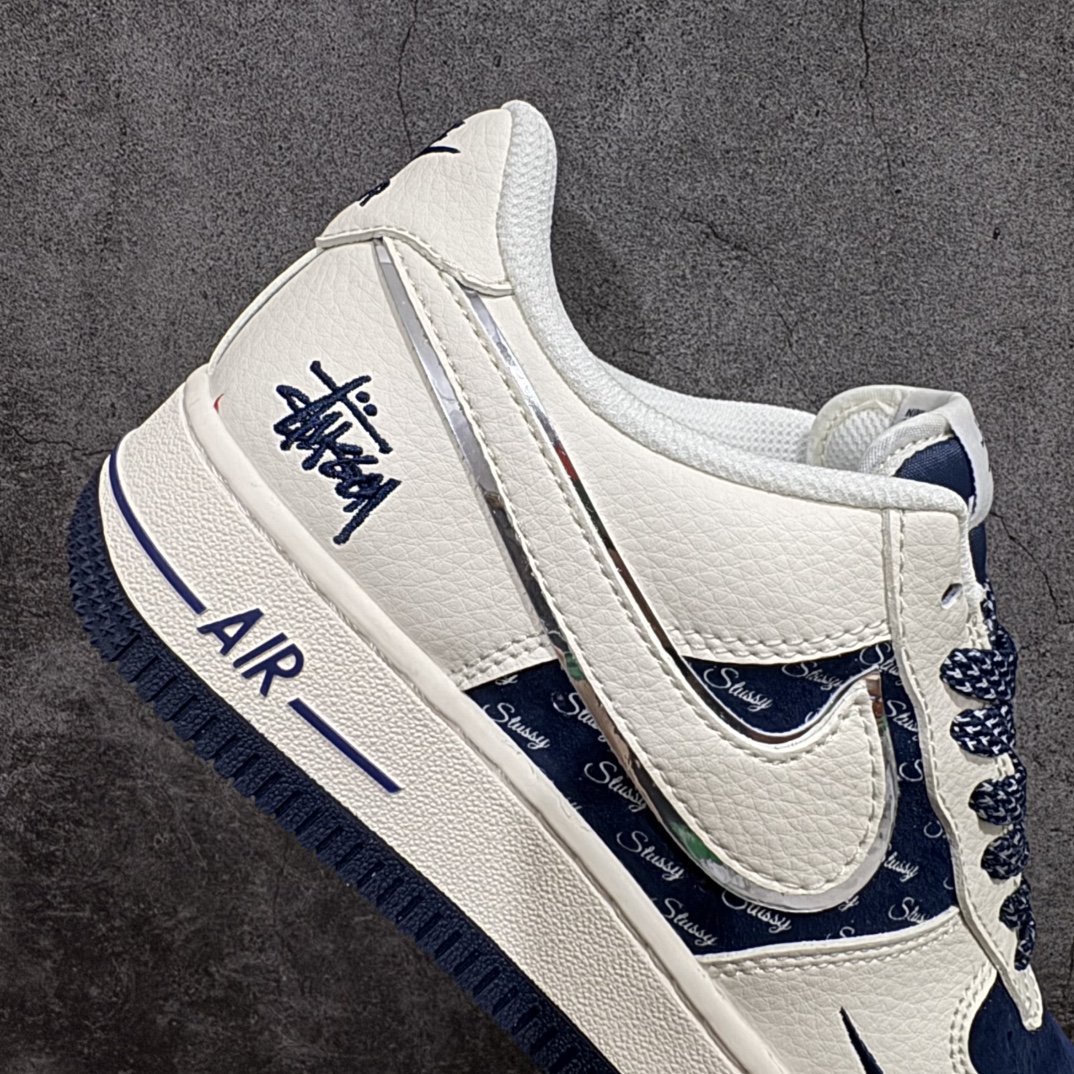 图片[7]-【公司级】海外限量发售NIke Air Force 1 \’07 Low “斯图西联名–米白黑英文”空军一号 低帮 运动鞋 休闲鞋 折边针车 工艺难度大 原楦头原纸板 原装鞋盒 定制五金配件 内置全掌气垫 原厂鞋底货号：XZ6188-728 尺码：36 36.5 37.5 38 38.5 39 40 40.5 41 42 42.5 43 44 44.5 45 编码：HXS310320-莆田鞋批发中心