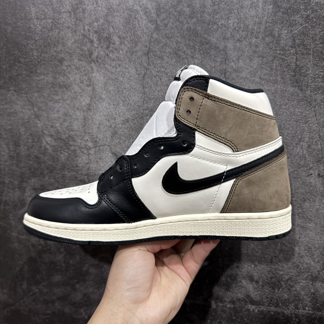 图片[2]-【PZ纯原福利】Air Jordan AJ1高帮特价n知名大厂出品n真正的全头层福利n之前也是市面认可的好货n整单全码五色！嘎嘎冲！ 尺码：36-47.5全码输出！ 编码：GQ220230-莆田鞋批发中心