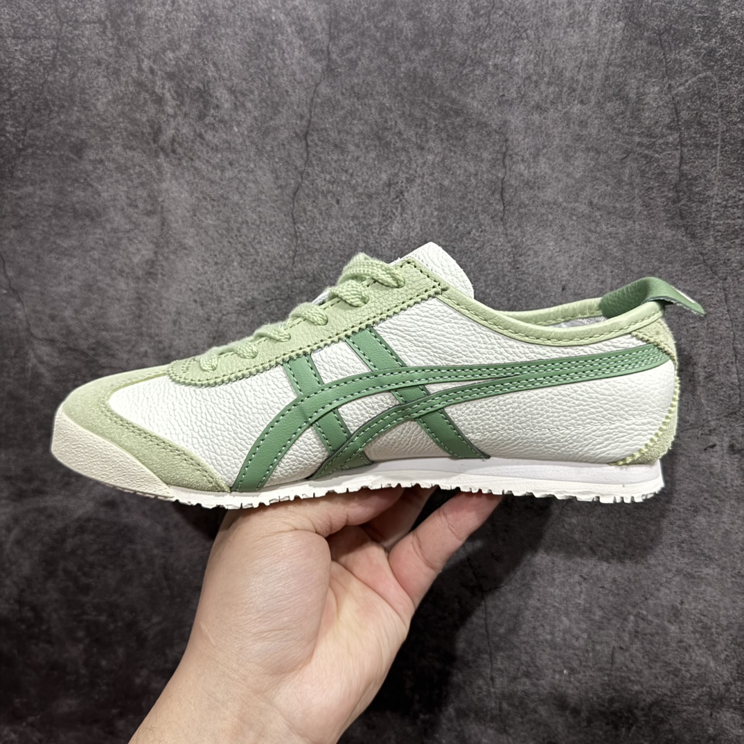 图片[2]-【MOK纯原】Asics Onitsuka Tiger MEXICO 66 亚瑟士鬼冢虎复古经典板鞋n市场最强版本 每个配色均购入原鞋校对 真正原厂头层牛皮 如假包赔 纹路、色泽、皮心颜色 质感百分百还原 海外订单工厂出品 超成熟稳定的做工品控 原装全套纸板楦头开发 原汁原味 完美呈现版型 私模正确鞋底咬花纹路 一比一鞋头弧度高度鞋身弧度 绝不口嗨 细节品控鞋型随意秒杀市面 原档咬花纹路私模大底 一个单元有六个三角形 总体形拼接呈现花瓣状 官方四联吊牌 原装Ortholite轻量化鞋垫 原盒原配 质保卡 说明书 钢印防尘纸  纸板中底带钢印 乳胶组合鞋垫 支持全方位的对比专柜 产品从款式颜色造型上体现出追求舒适和细节的完美 鞋类更是推崇手工制作的严谨与完美 融舒适性与可穿性的设计风格 注重细节的完美和别致魅力 既保持稳重 又不失轻松的时尚感 尺码：36 37 37.5 38 39 39.5 40 40.5 41.5 42 42.5 43.5 44 45 46 编码：WE230260-莆田鞋批发中心