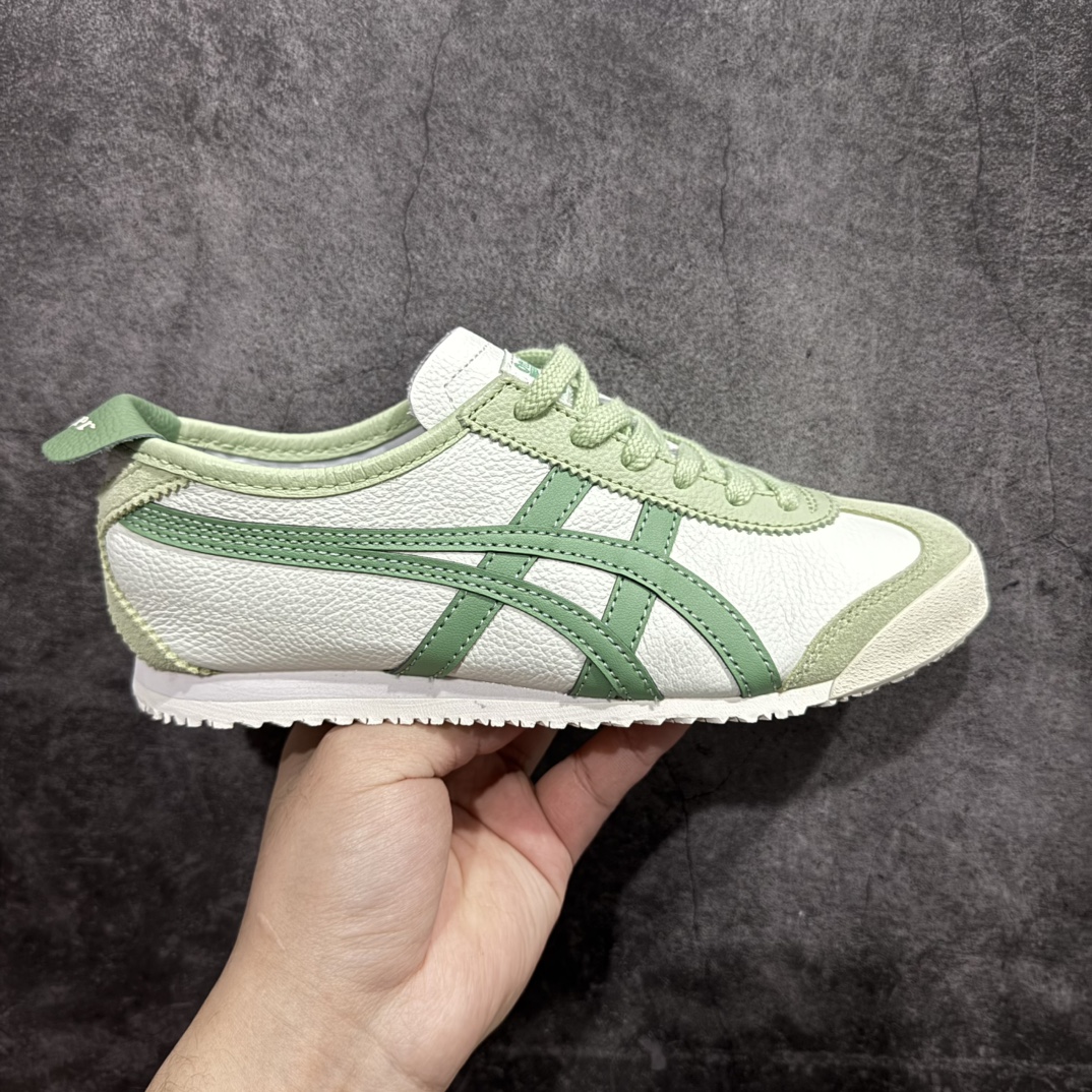 【MOK纯原】Asics Onitsuka Tiger MEXICO 66 亚瑟士鬼冢虎复古经典板鞋n市场最强版本 每个配色均购入原鞋校对 真正原厂头层牛皮 如假包赔 纹路、色泽、皮心颜色 质感百分百还原 海外订单工厂出品 超成熟稳定的做工品控 原装全套纸板楦头开发 原汁原味 完美呈现版型 私模正确鞋底咬花纹路 一比一鞋头弧度高度鞋身弧度 绝不口嗨 细节品控鞋型随意秒杀市面 原档咬花纹路私模大底 一个单元有六个三角形 总体形拼接呈现花瓣状 官方四联吊牌 原装Ortholite轻量化鞋垫 原盒原配 质保卡 说明书 钢印防尘纸  纸板中底带钢印 乳胶组合鞋垫 支持全方位的对比专柜 产品从款式颜色造型上体现出追求舒适和细节的完美 鞋类更是推崇手工制作的严谨与完美 融舒适性与可穿性的设计风格 注重细节的完美和别致魅力 既保持稳重 又不失轻松的时尚感 尺码：36 37 37.5 38 39 39.5 40 40.5 41.5 42 42.5 43.5 44 45 46 编码：WE230260-莆田鞋批发中心