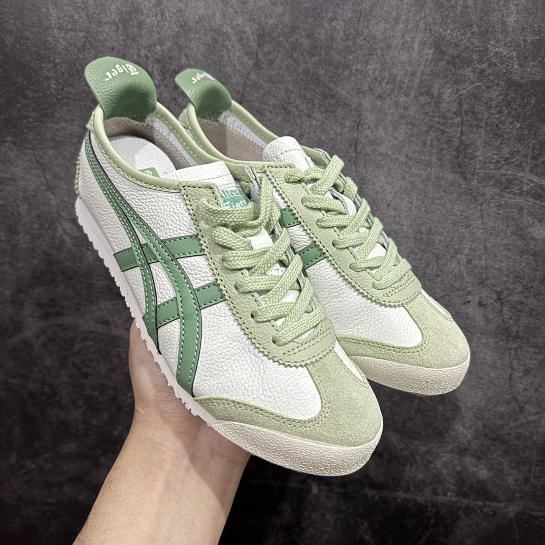 【MOK纯原】Asics Onitsuka Tiger MEXICO 66 亚瑟士鬼冢虎复古经典板鞋n市场最强版本 每个配色均购入原鞋校对 真正原厂头层牛皮 如假包赔 纹路、色泽、皮心颜色 质感百分百还原 海外订单工厂出品 超成熟稳定的做工品控 原装全套纸板楦头开发 原汁原味 完美呈现版型 私模正确鞋底咬花纹路 一比一鞋头弧度高度鞋身弧度 绝不口嗨 细节品控鞋型随意秒杀市面 原档咬花纹路私模大底 一个单元有六个三角形 总体形拼接呈现花瓣状 官方四联吊牌 原装Ortholite轻量化鞋垫 原盒原配 质保卡 说明书 钢印防尘纸  纸板中底带钢印 乳胶组合鞋垫 支持全方位的对比专柜 产品从款式颜色造型上体现出追求舒适和细节的完美 鞋类更是推崇手工制作的严谨与完美 融舒适性与可穿性的设计风格 注重细节的完美和别致魅力 既保持稳重 又不失轻松的时尚感 尺码：36 37 37.5 38 39 39.5 40 40.5 41.5 42 42.5 43.5 44 45 46 编码：WE230260-莆田鞋批发中心