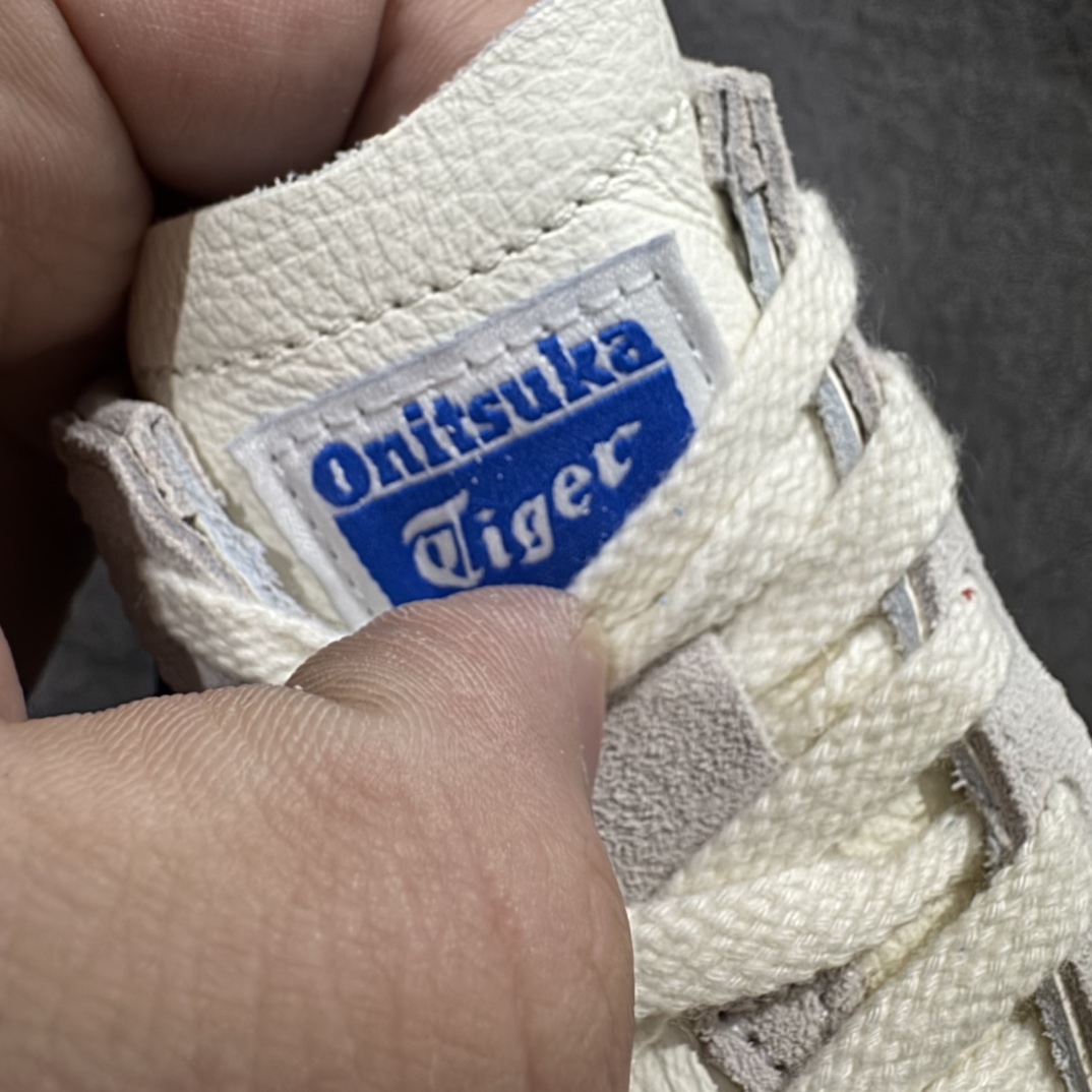 图片[6]-【MOK纯原】Asics Onitsuka Tiger MEXICO 66 亚瑟士鬼冢虎复古经典板鞋n市场最强版本 每个配色均购入原鞋校对 真正原厂头层牛皮 如假包赔 纹路、色泽、皮心颜色 质感百分百还原 海外订单工厂出品 超成熟稳定的做工品控 原装全套纸板楦头开发 原汁原味 完美呈现版型 私模正确鞋底咬花纹路 一比一鞋头弧度高度鞋身弧度 绝不口嗨 细节品控鞋型随意秒杀市面 原档咬花纹路私模大底 一个单元有六个三角形 总体形拼接呈现花瓣状 官方四联吊牌 原装Ortholite轻量化鞋垫 原盒原配 质保卡 说明书 钢印防尘纸  纸板中底带钢印 乳胶组合鞋垫 支持全方位的对比专柜 产品从款式颜色造型上体现出追求舒适和细节的完美 鞋类更是推崇手工制作的严谨与完美 融舒适性与可穿性的设计风格 注重细节的完美和别致魅力 既保持稳重 又不失轻松的时尚感 尺码：36 37 37.5 38 39 39.5 40 40.5 41.5 42 42.5 43.5 44 45 46 编码：WE230260-莆田鞋批发中心