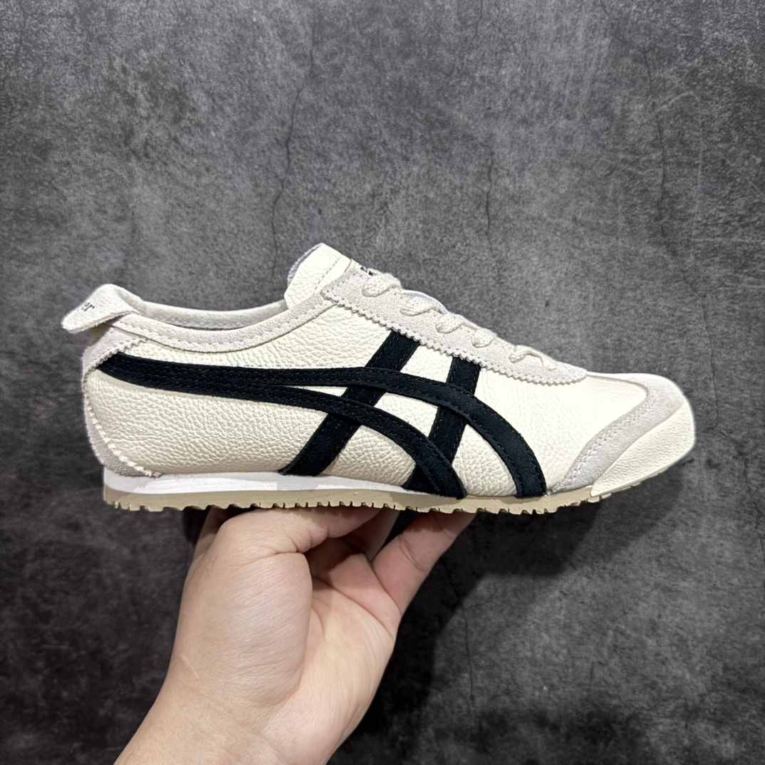 【MOK纯原】Asics Onitsuka Tiger MEXICO 66 亚瑟士鬼冢虎复古经典板鞋n市场最强版本 每个配色均购入原鞋校对 真正原厂头层牛皮 如假包赔 纹路、色泽、皮心颜色 质感百分百还原 海外订单工厂出品 超成熟稳定的做工品控 原装全套纸板楦头开发 原汁原味 完美呈现版型 私模正确鞋底咬花纹路 一比一鞋头弧度高度鞋身弧度 绝不口嗨 细节品控鞋型随意秒杀市面 原档咬花纹路私模大底 一个单元有六个三角形 总体形拼接呈现花瓣状 官方四联吊牌 原装Ortholite轻量化鞋垫 原盒原配 质保卡 说明书 钢印防尘纸  纸板中底带钢印 乳胶组合鞋垫 支持全方位的对比专柜 产品从款式颜色造型上体现出追求舒适和细节的完美 鞋类更是推崇手工制作的严谨与完美 融舒适性与可穿性的设计风格 注重细节的完美和别致魅力 既保持稳重 又不失轻松的时尚感 尺码：36 37 37.5 38 39 39.5 40 40.5 41.5 42 42.5 43.5 44 45 46 编码：WE230260-莆田鞋批发中心