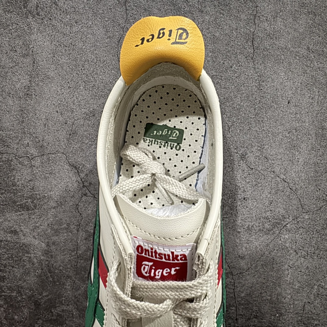 图片[8]-【MOK纯原】Asics Onitsuka Tiger MEXICO 66 亚瑟士鬼冢虎复古经典板鞋n市场最强版本 每个配色均购入原鞋校对 真正原厂头层牛皮 如假包赔 纹路、色泽、皮心颜色 质感百分百还原 海外订单工厂出品 超成熟稳定的做工品控 原装全套纸板楦头开发 原汁原味 完美呈现版型 私模正确鞋底咬花纹路 一比一鞋头弧度高度鞋身弧度 绝不口嗨 细节品控鞋型随意秒杀市面 原档咬花纹路私模大底 一个单元有六个三角形 总体形拼接呈现花瓣状 官方四联吊牌 原装Ortholite轻量化鞋垫 原盒原配 质保卡 说明书 钢印防尘纸  纸板中底带钢印 乳胶组合鞋垫 支持全方位的对比专柜 产品从款式颜色造型上体现出追求舒适和细节的完美 鞋类更是推崇手工制作的严谨与完美 融舒适性与可穿性的设计风格 注重细节的完美和别致魅力 既保持稳重 又不失轻松的时尚感 尺码：36 37 37.5 38 39 39.5 40 40.5 41.5 42 42.5 43.5 44 45 46 编码：WE230260-莆田鞋批发中心