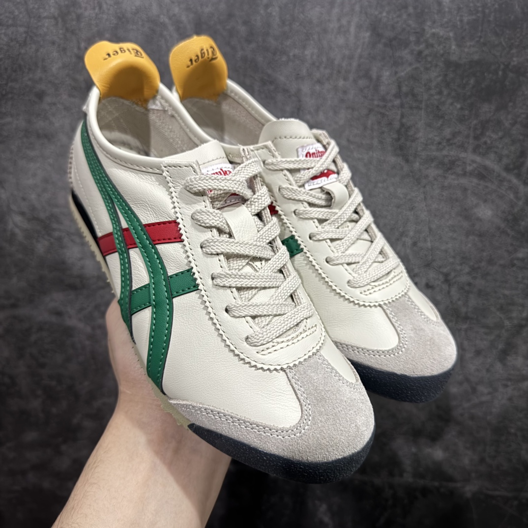 【MOK纯原】Asics Onitsuka Tiger MEXICO 66 亚瑟士鬼冢虎复古经典板鞋n市场最强版本 每个配色均购入原鞋校对 真正原厂头层牛皮 如假包赔 纹路、色泽、皮心颜色 质感百分百还原 海外订单工厂出品 超成熟稳定的做工品控 原装全套纸板楦头开发 原汁原味 完美呈现版型 私模正确鞋底咬花纹路 一比一鞋头弧度高度鞋身弧度 绝不口嗨 细节品控鞋型随意秒杀市面 原档咬花纹路私模大底 一个单元有六个三角形 总体形拼接呈现花瓣状 官方四联吊牌 原装Ortholite轻量化鞋垫 原盒原配 质保卡 说明书 钢印防尘纸  纸板中底带钢印 乳胶组合鞋垫 支持全方位的对比专柜 产品从款式颜色造型上体现出追求舒适和细节的完美 鞋类更是推崇手工制作的严谨与完美 融舒适性与可穿性的设计风格 注重细节的完美和别致魅力 既保持稳重 又不失轻松的时尚感 尺码：36 37 37.5 38 39 39.5 40 40.5 41.5 42 42.5 43.5 44 45 46 编码：WE230260-莆田鞋批发中心