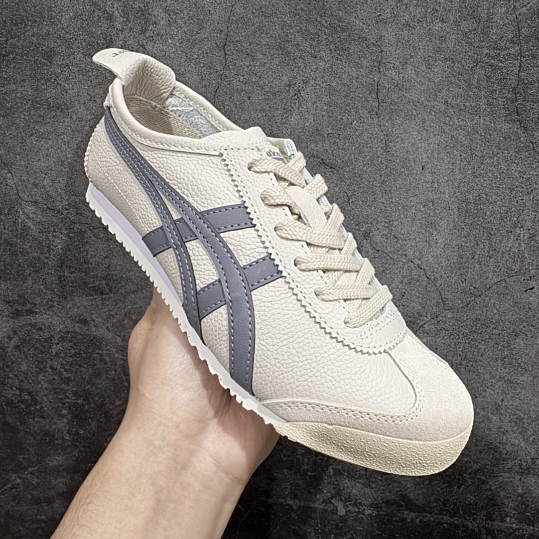 图片[3]-【MOK纯原】Asics Onitsuka Tiger MEXICO 66 亚瑟士鬼冢虎复古经典板鞋 市场最强版本 每个配色均购入原鞋校对 真正原厂头层牛皮 如假包赔 纹路、色泽、皮心颜色 质感百分百还原 海外订单工厂出品 超成熟稳定的做工品控 原装全套纸板楦头开发 原汁原味 完美呈现版型 私模正确鞋底咬花纹路 一比一鞋头弧度高度鞋身弧度 绝不口嗨 细节品控鞋型随意秒杀市面 原档咬花纹路私模大底 一个单元有六个三角形 总体形拼接呈现花瓣状 官方四联吊牌 原装Ortholite轻量化鞋垫 原盒原配 质保卡 说明书 钢印防尘纸 纸板中底带钢印 乳胶组合鞋垫 支持全方位的对比专柜 产品从款式颜色造型上体现出追求舒适和细节的完美 鞋类更是推崇手工制作的严谨与完美 融舒适性与可穿性的设计风格 注重细节的完美和别致魅力 既保持稳重 又不失轻松的时尚感 尺码：36 37 37.5 38 39 39.5 40 40.5 41.5 42 42.5 43.5 44 45 46-选品中心